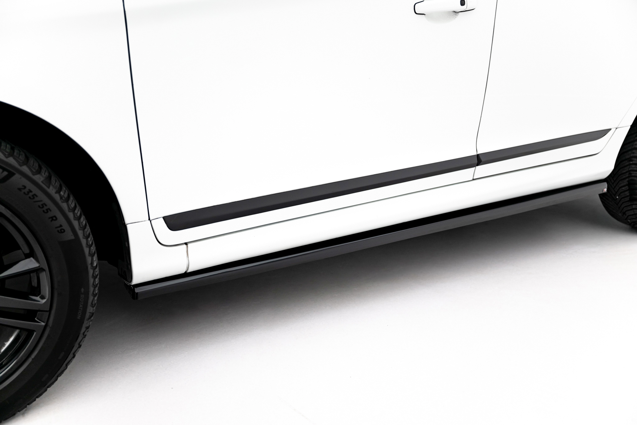 Side Skirts Diffusers Volvo XC60 Mk1 Facelift - Image 3