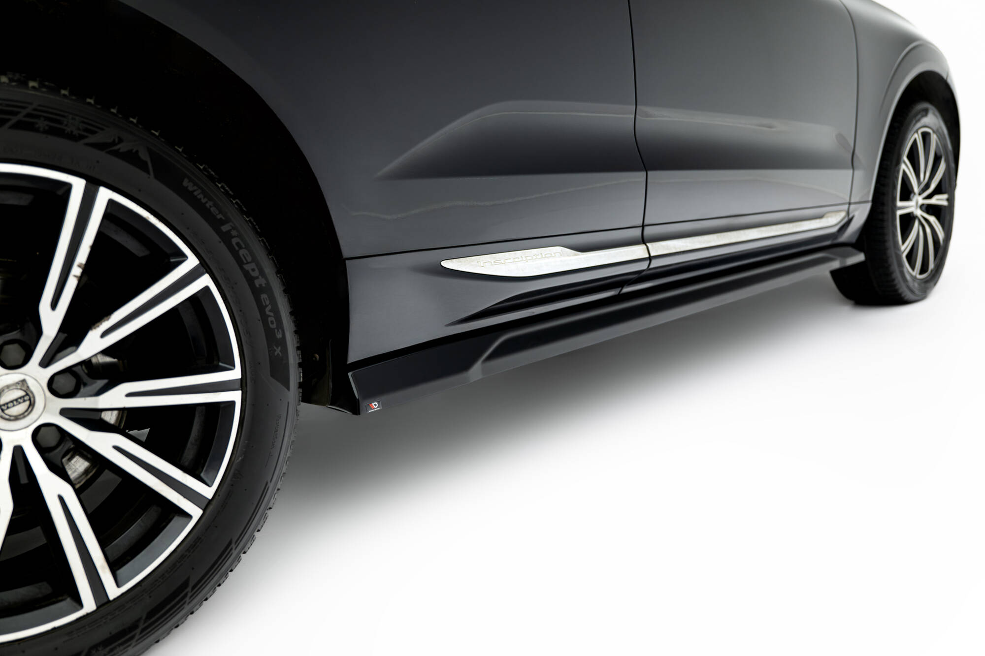 Side Skirts Diffusers Volvo XC60 Mk2 - Image 2