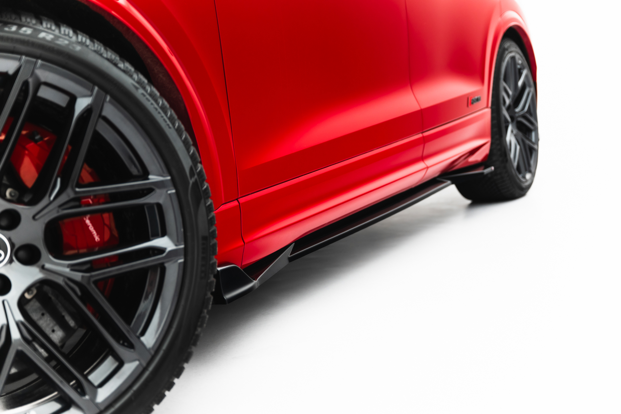 Side skirts Diffusers Audi RSQ8 Mk1 Facelift - Image 4