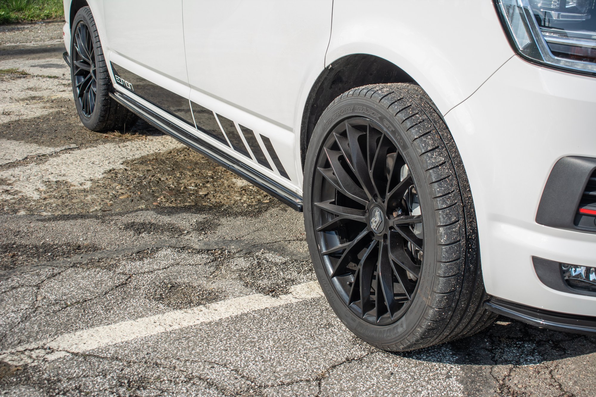 Side skirts Diffusers Volkswagen T6 - Image 3