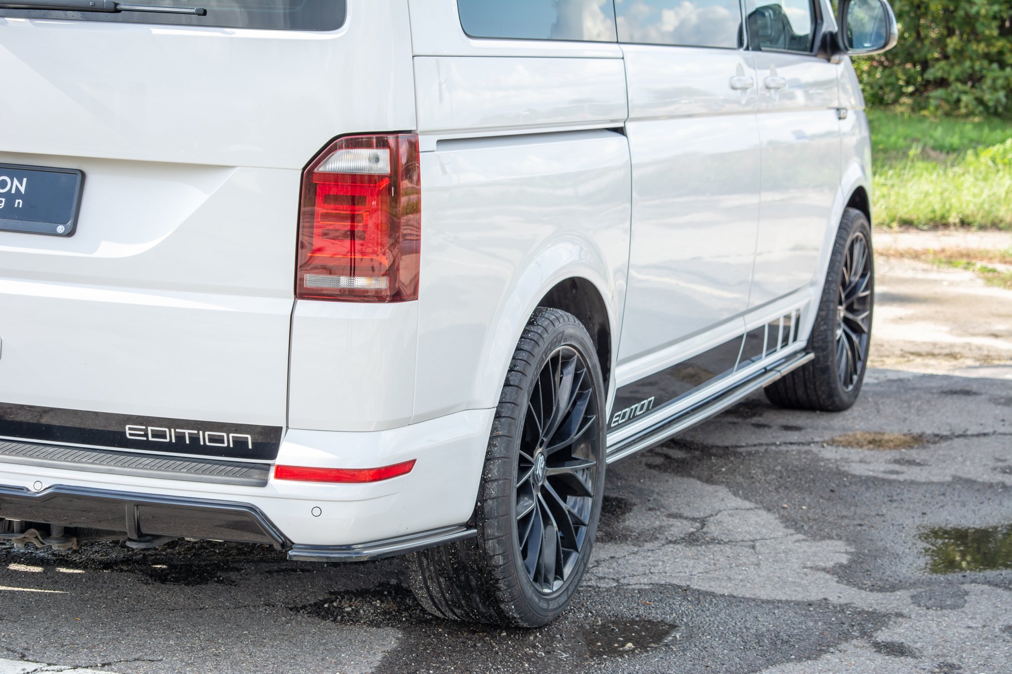 Side skirts Diffusers Volkswagen T6 - Image 4
