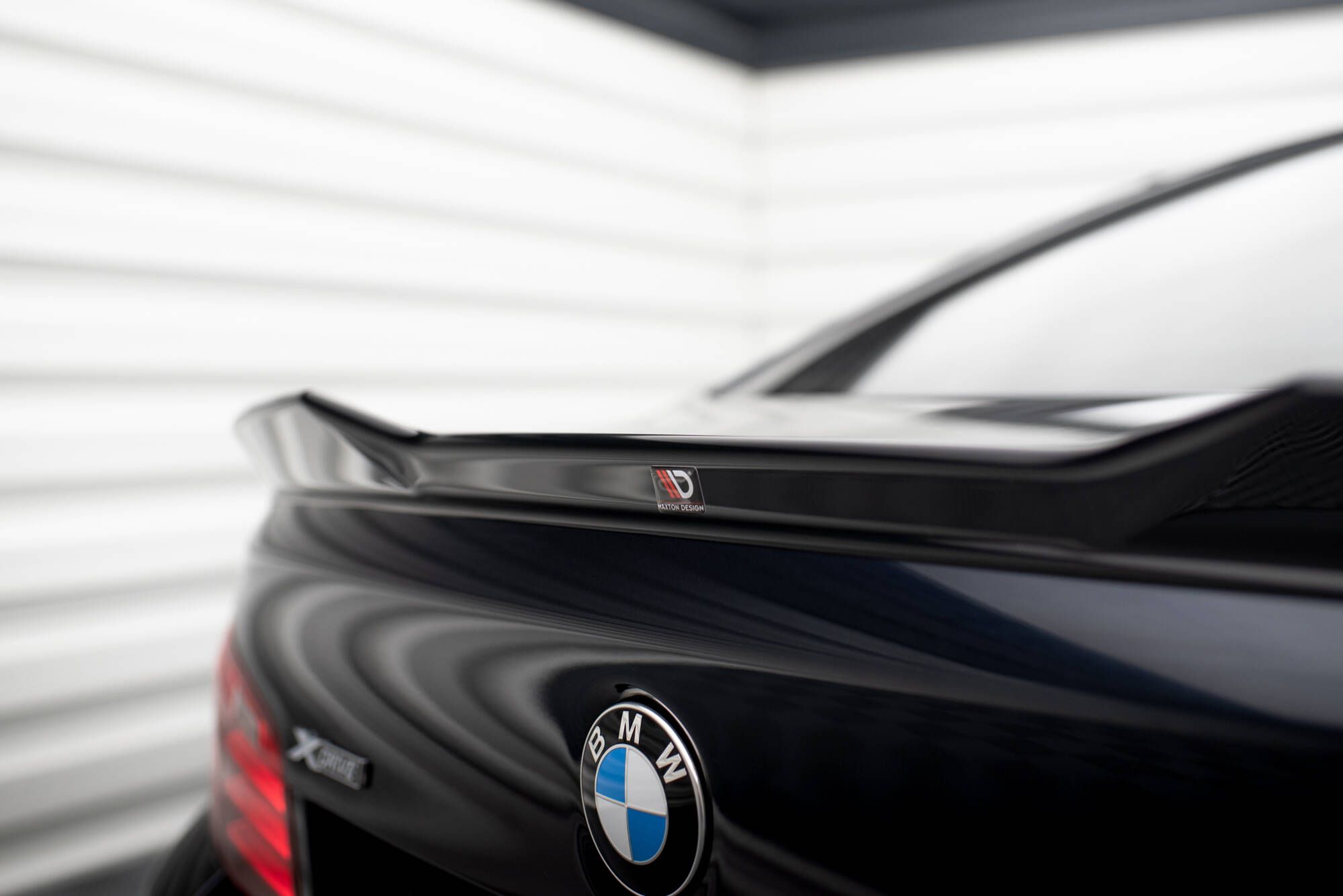 Spoiler Cap 3D BMW 5 M-Pack F10 - Image 3