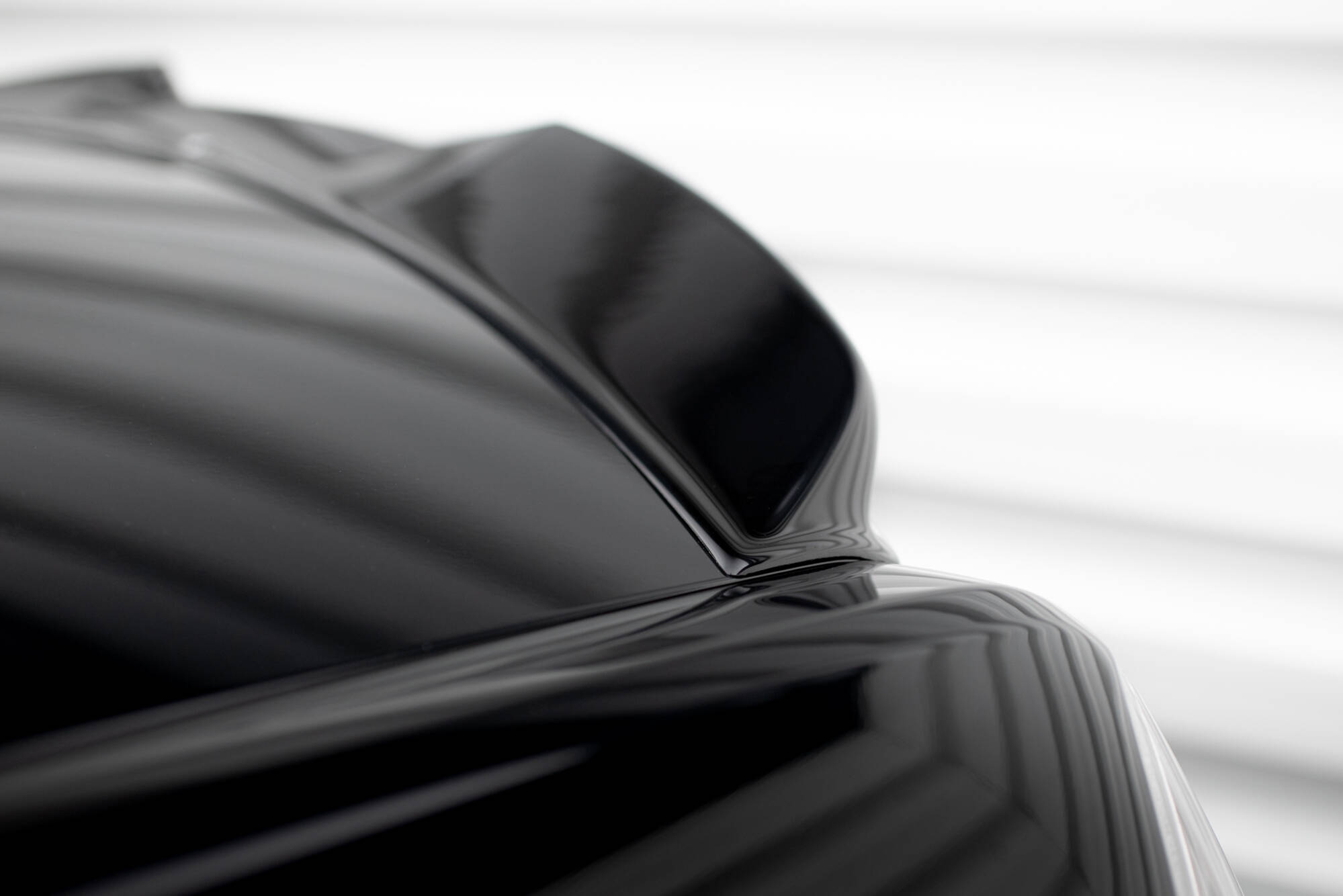 Spoiler Cap 3D Chrysler 300 Mk2 - Image 3