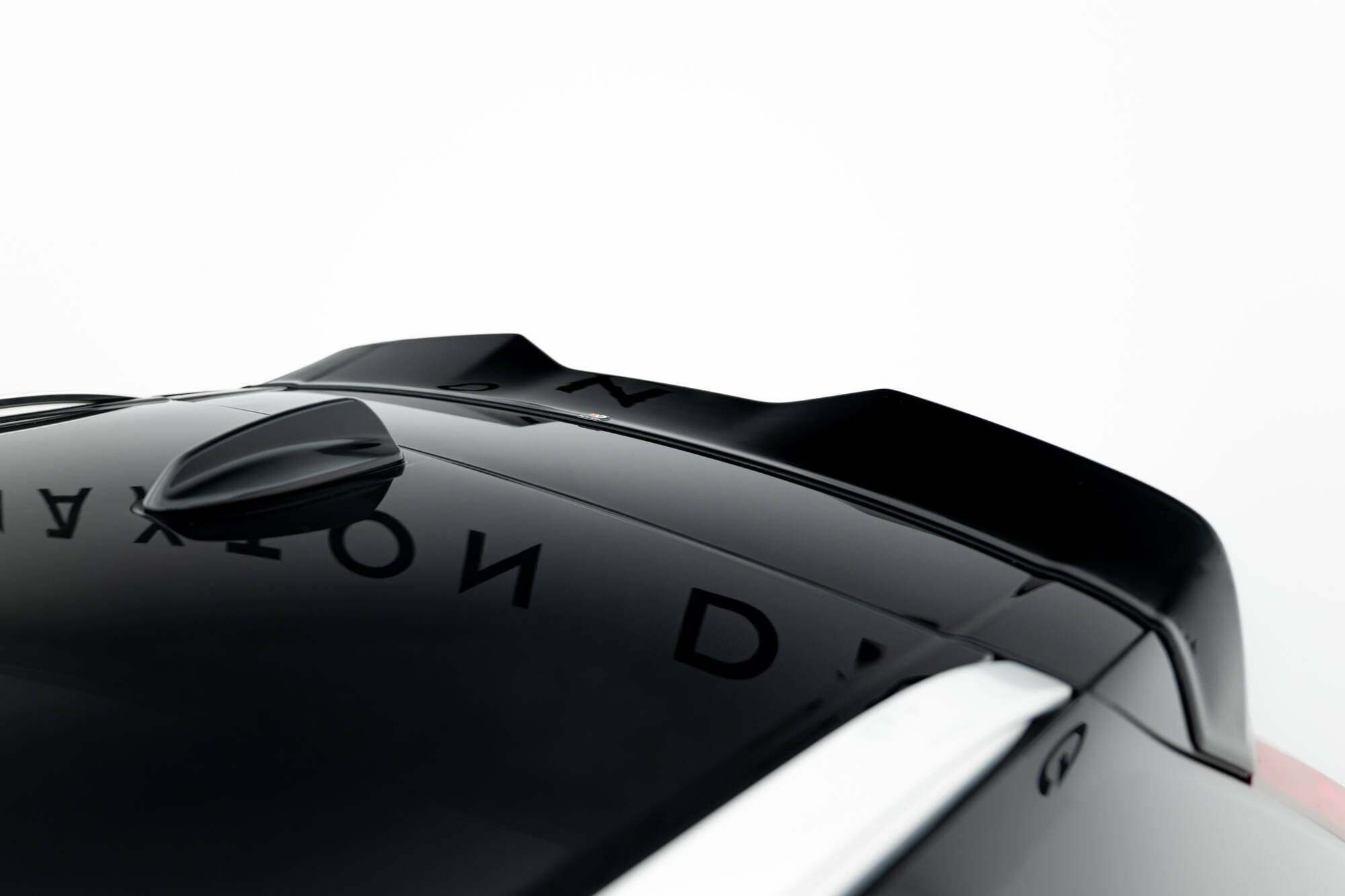 Spoiler Cap 3D Volvo XC60 Mk2 - Image 2
