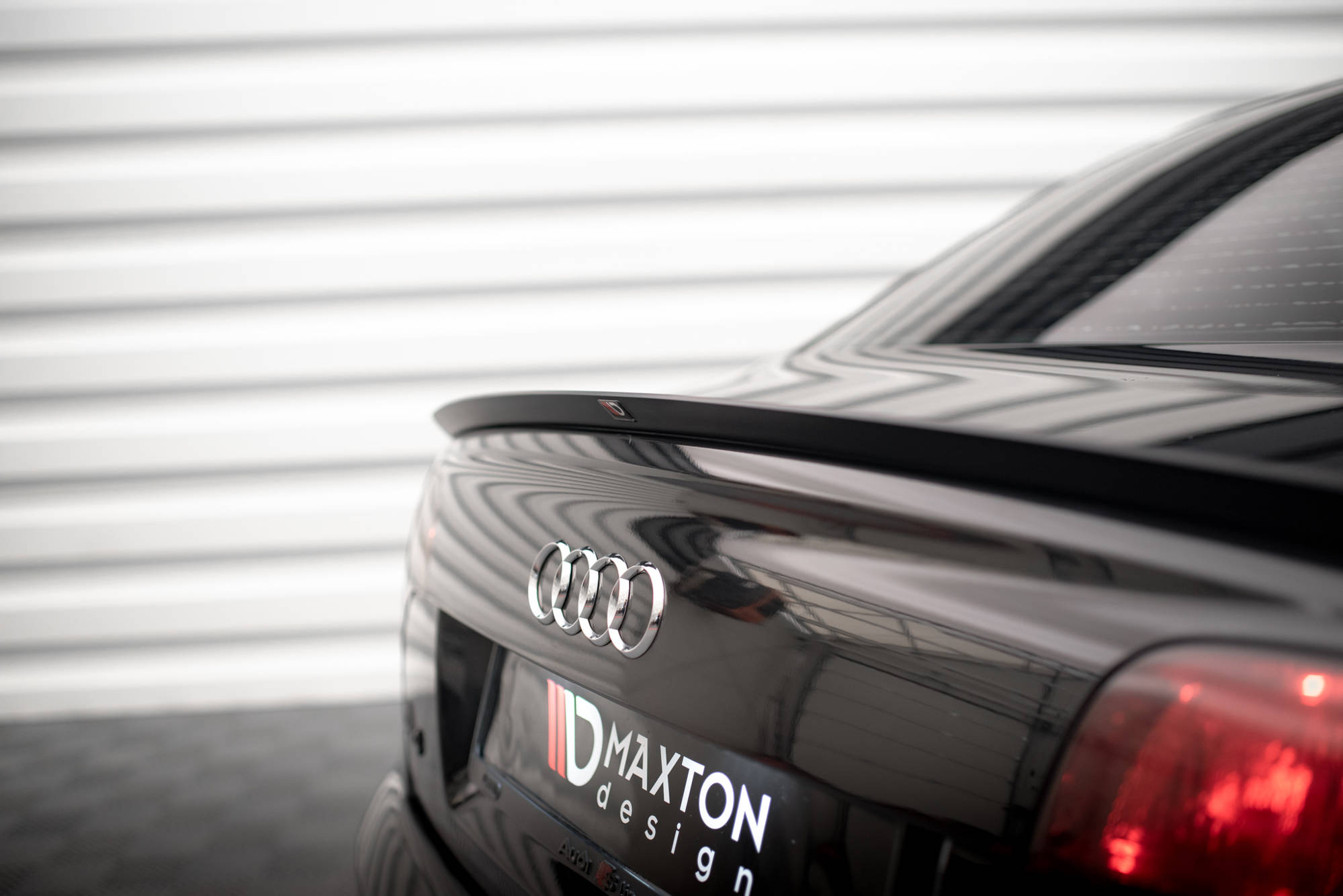 Spoiler Cap Audi A4 Sedan S-Line B7 - Image 3