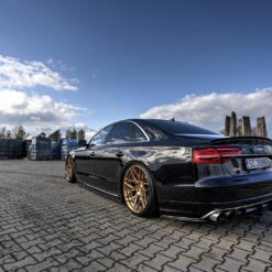 Alternative view of Spoiler Cap Audi S8 D4 FL