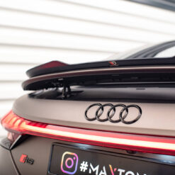 Alternative view of Spoiler Cap Audi e-Tron GT / RS GT RS Mk1