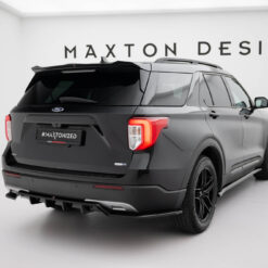 Alternative view of Spoiler Cap Ford Explorer XLT Mk6