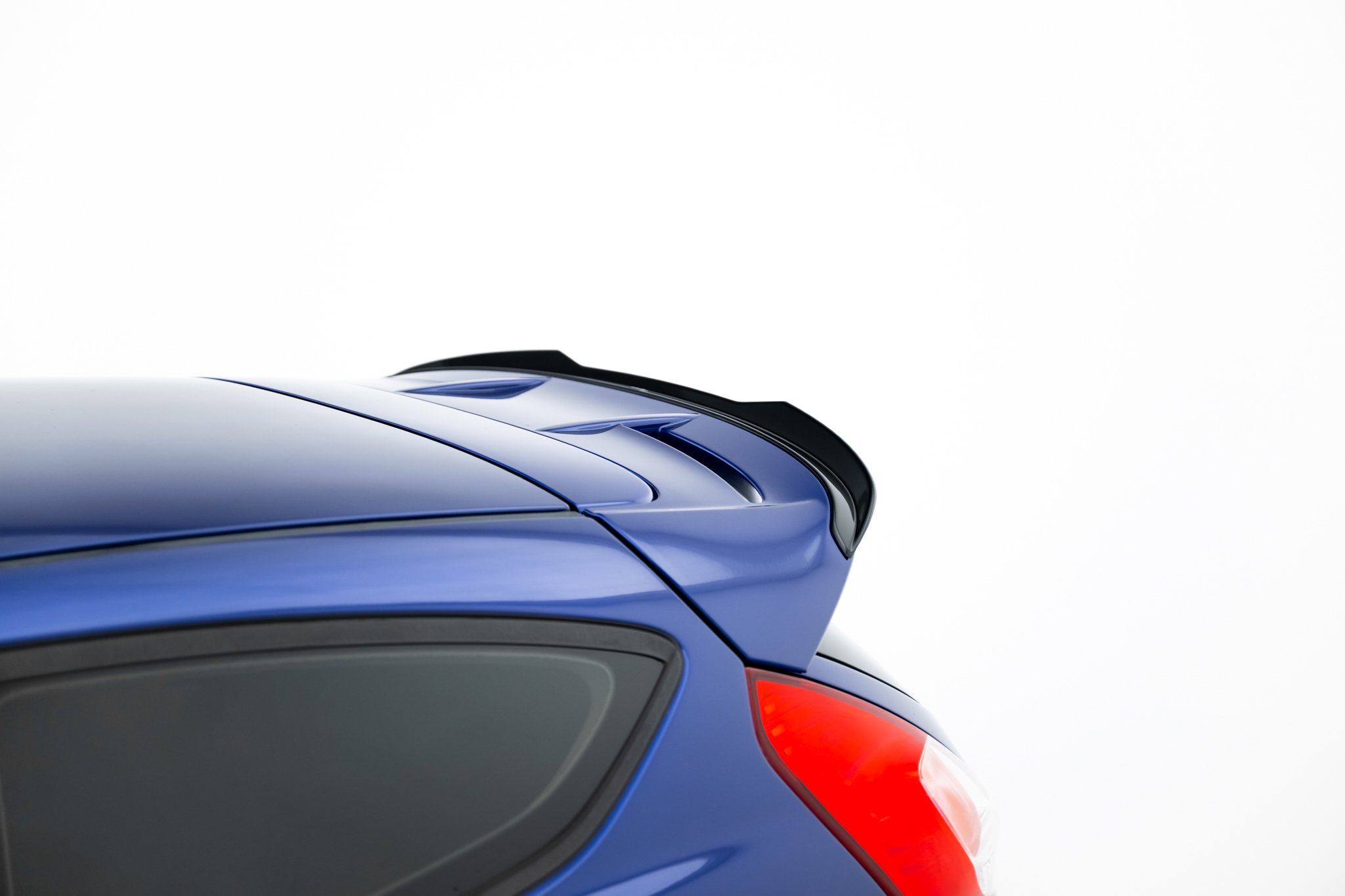 Spoiler Cap Ford Fiesta ST-Line Mk7 - Image 3