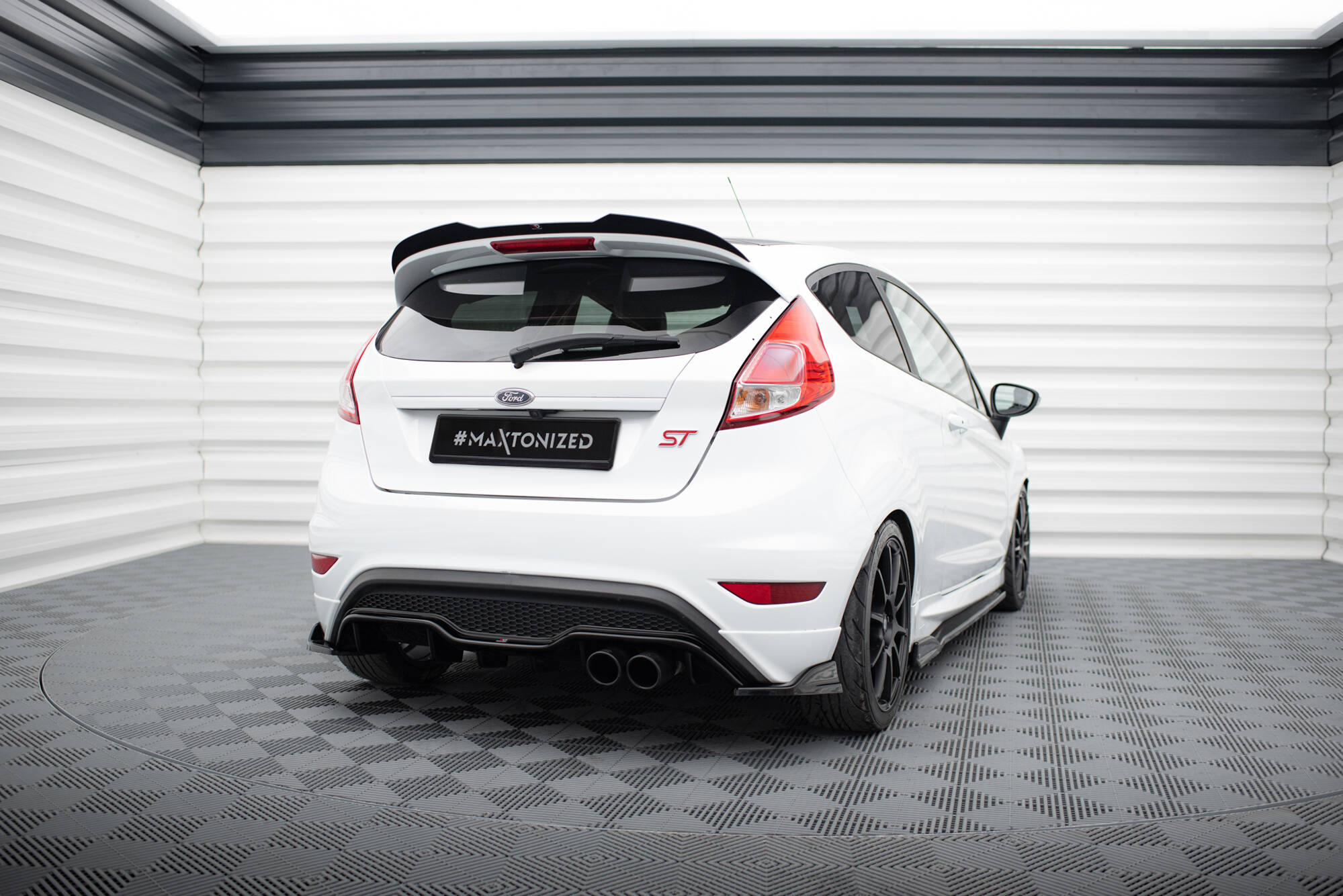 Spoiler Cap Ford Fiesta ST Mk7 FL - Image 4
