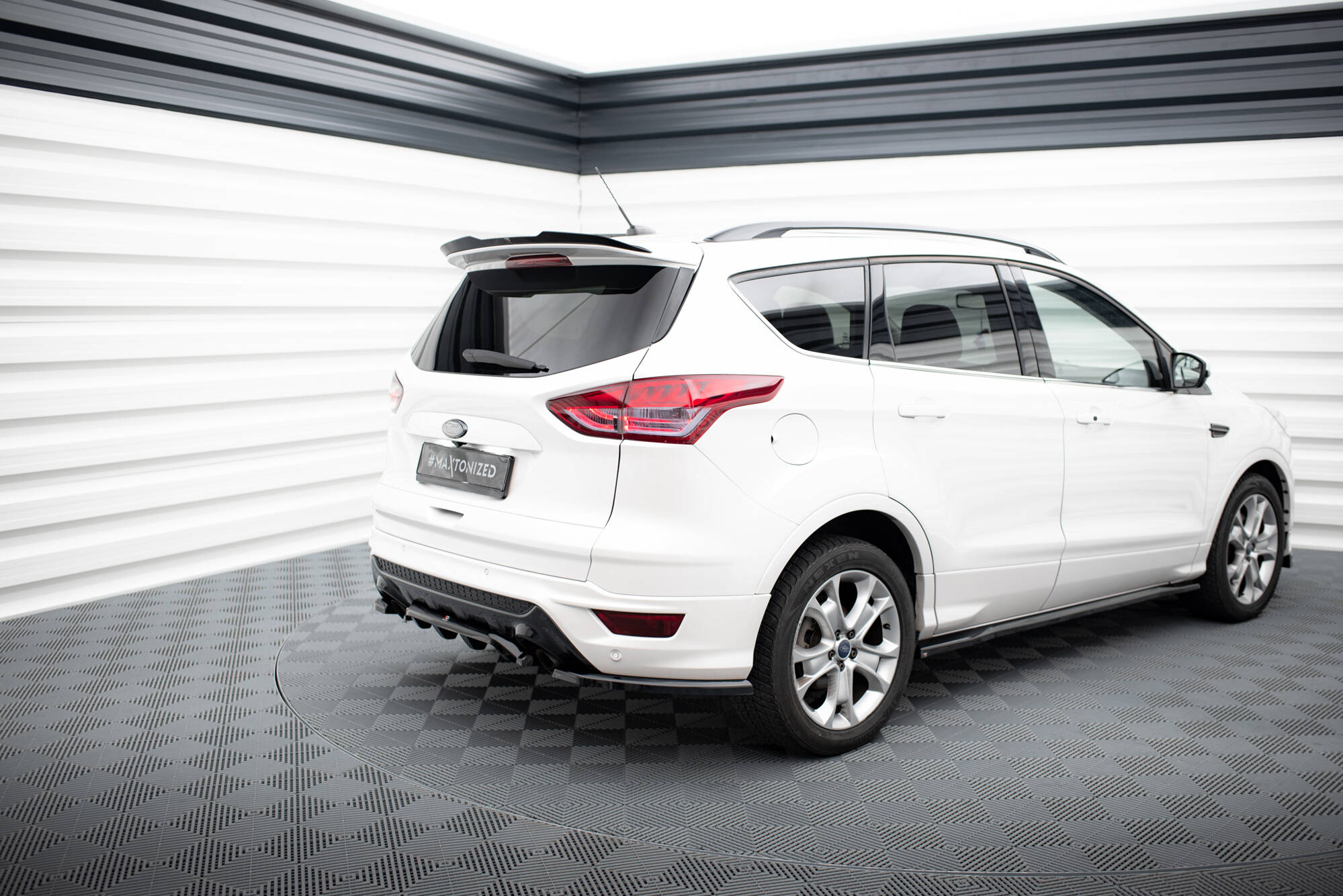 Spoiler Cap Ford Kuga ST-Line Mk2 - Image 2
