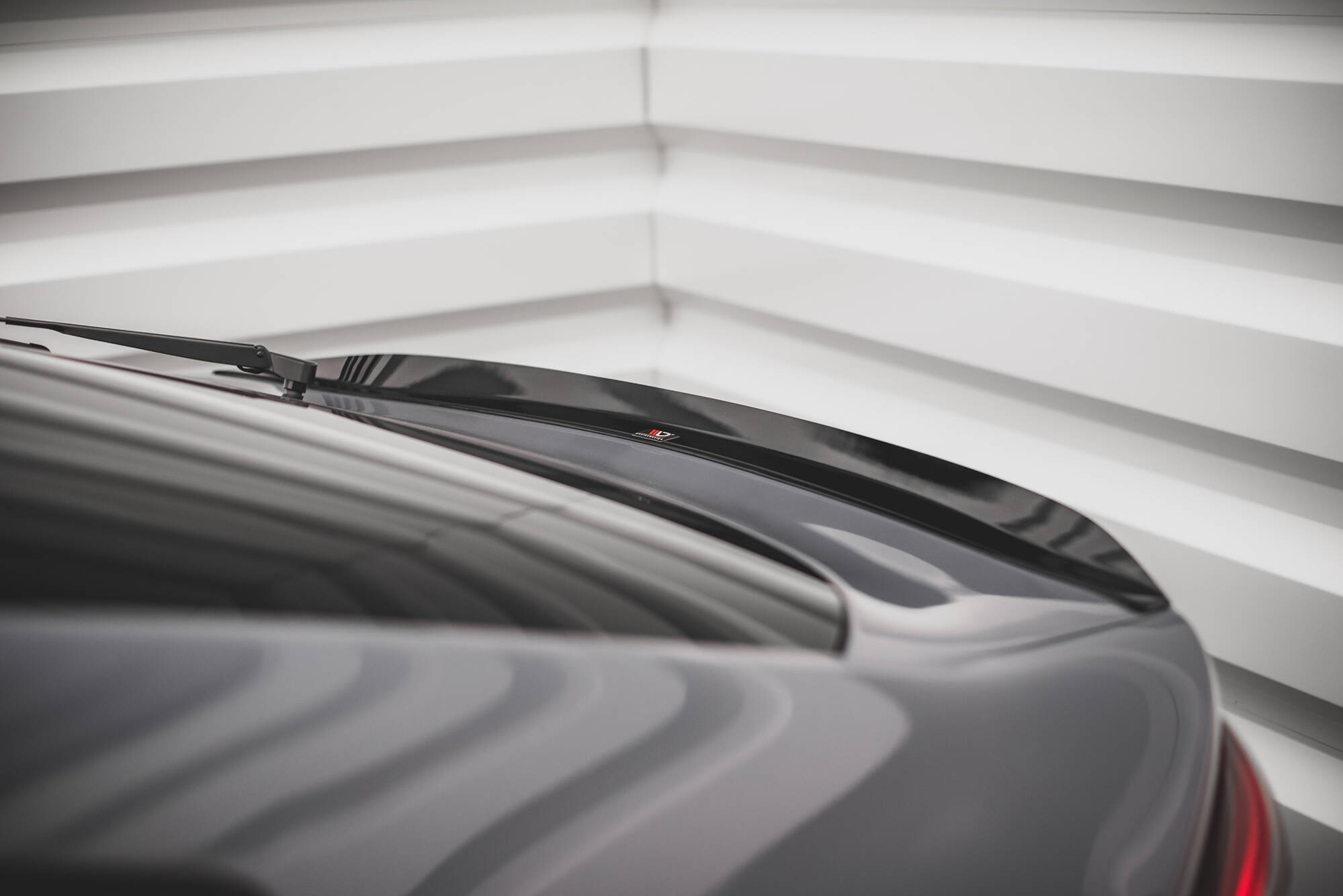Spoiler Cap Ford Mondeo Liftback Mk5 - Image 3