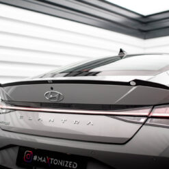 Spoiler Cap Hyundai Elantra Mk7
