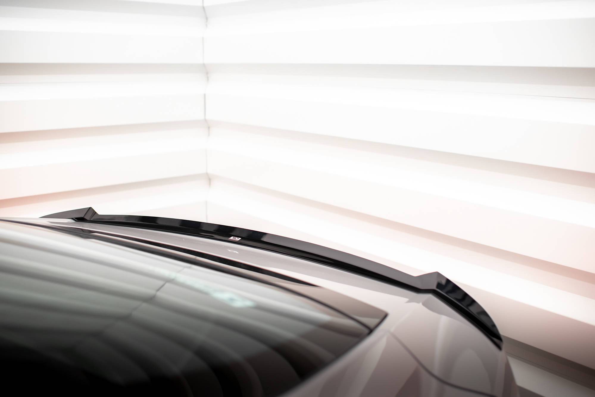 Spoiler Cap Hyundai Elantra Mk7 - Image 3