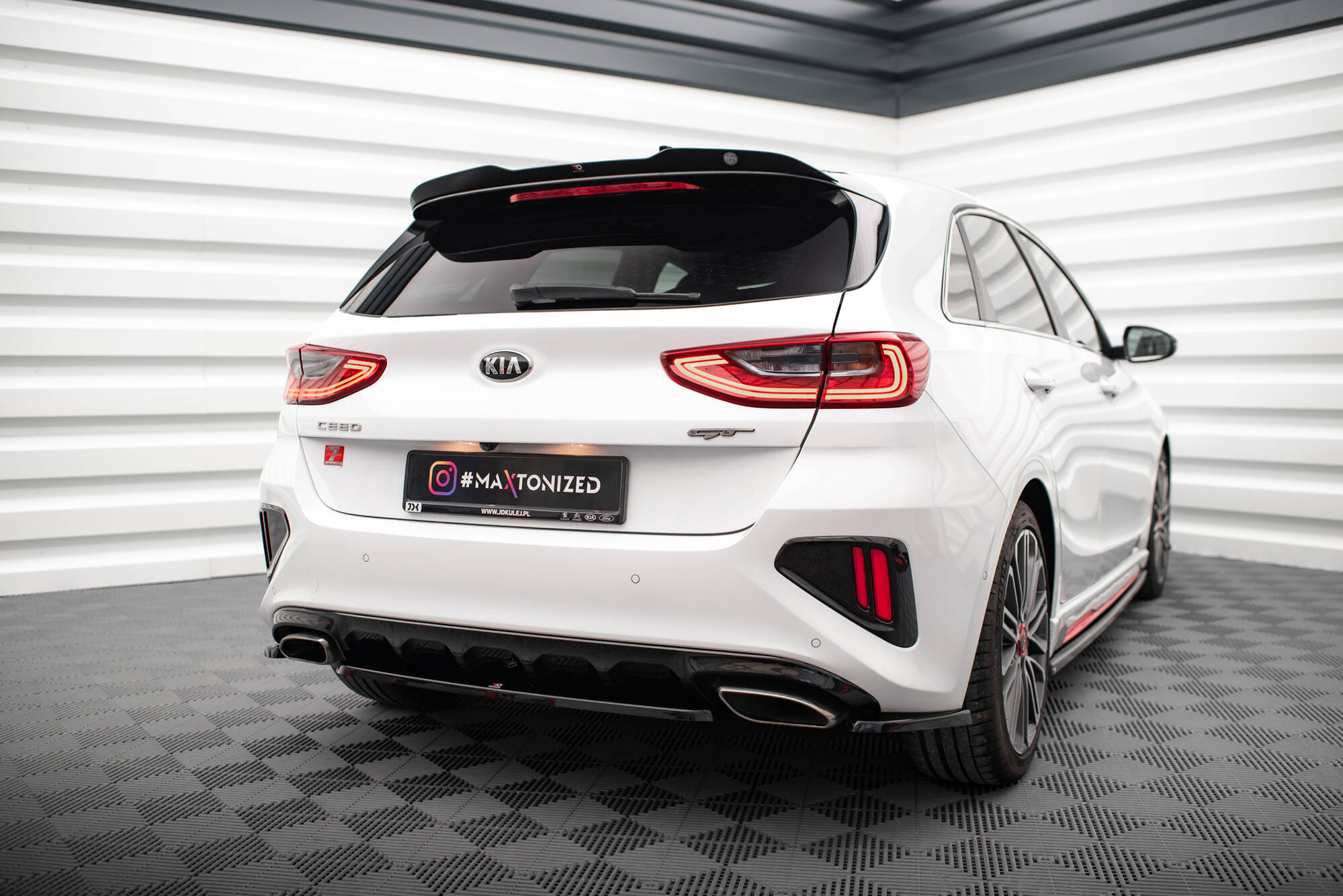 Spoiler Cap Kia Ceed GT Mk3 - Image 2