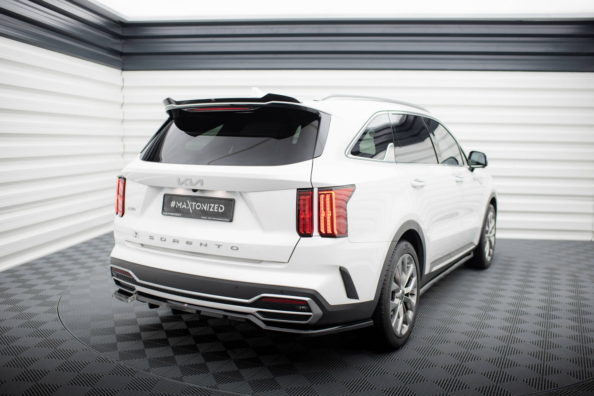 Spoiler Cap Kia Sorento Mk4 - Image 2