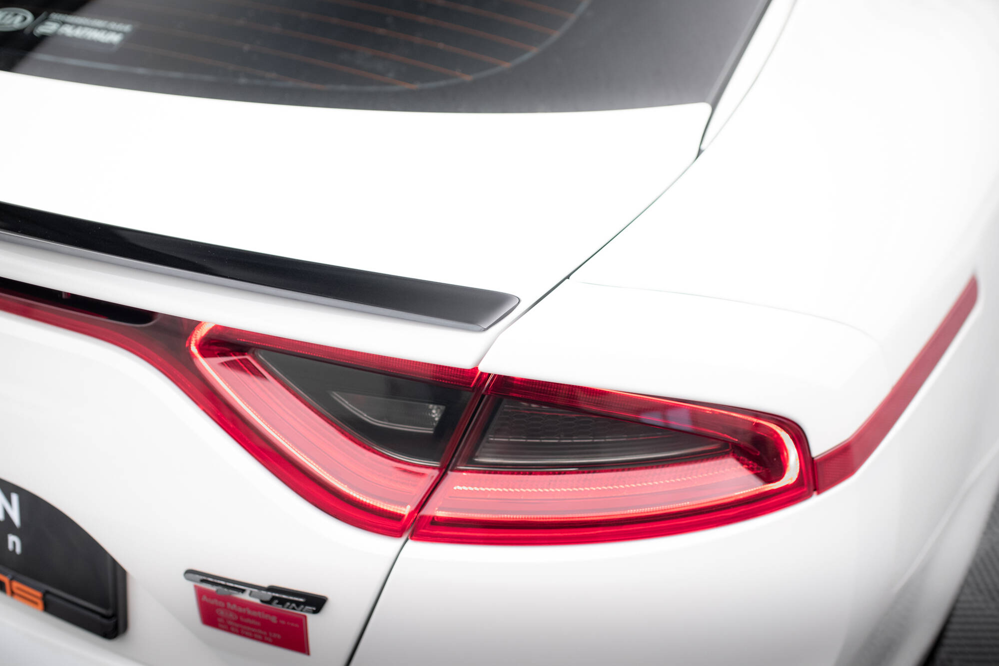Spoiler Cap Kia Stinger GT / GT-Line / Standard Mk1 - Image 3