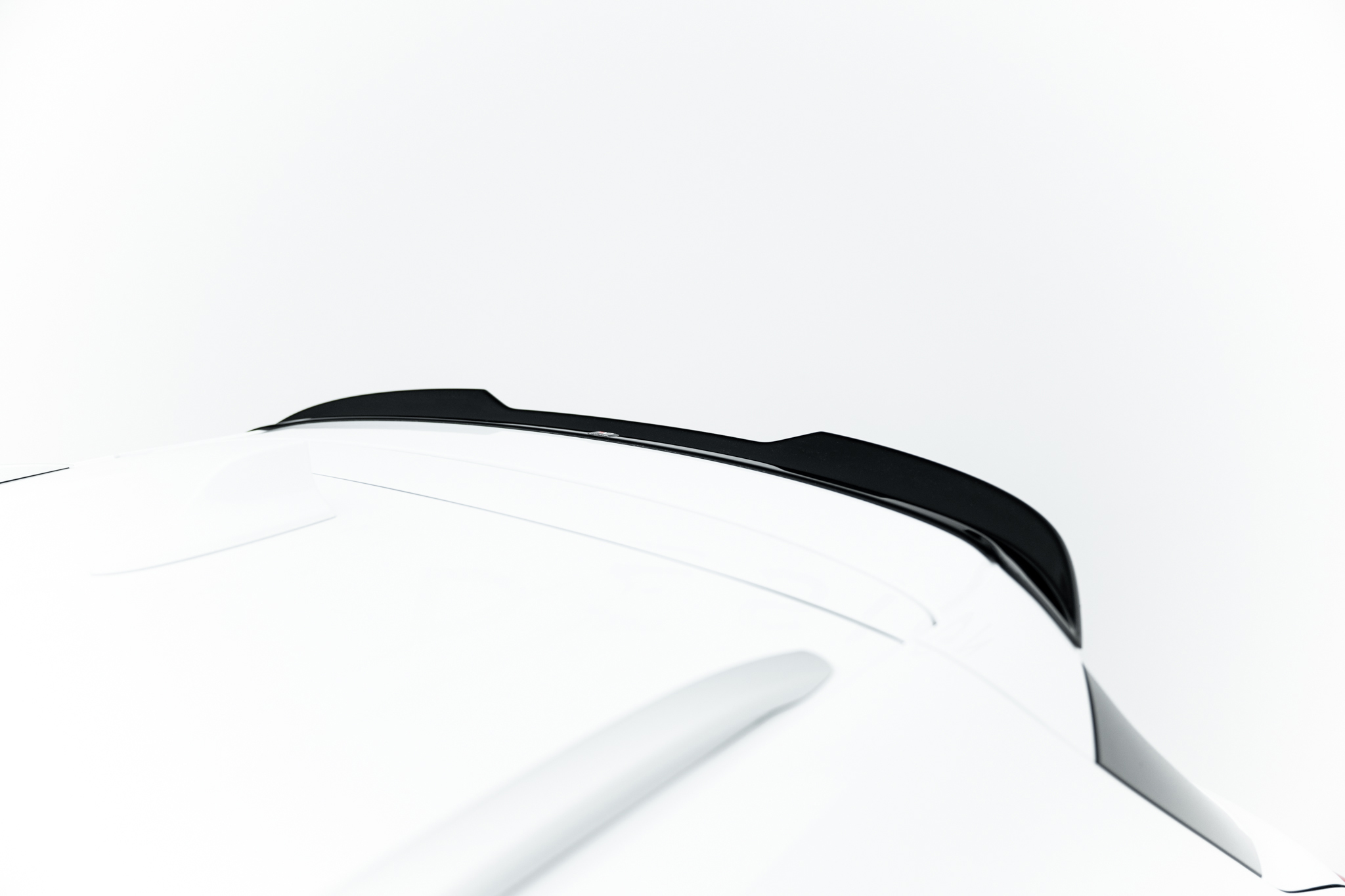 Spoiler Cap MG HS Mk1 Facelift - Image 2