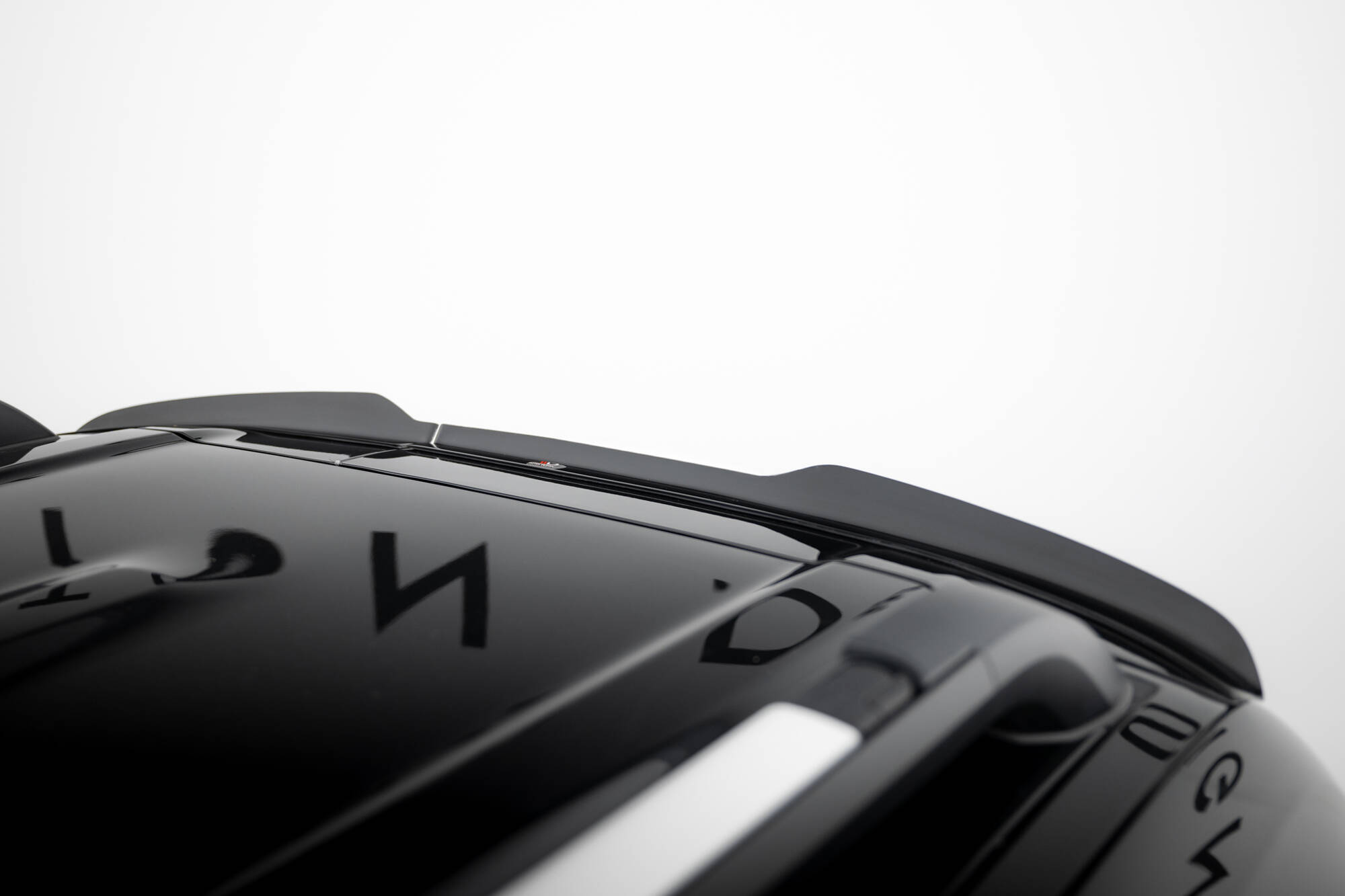 Spoiler Cap Mercedes-Benz T W420 - Image 2