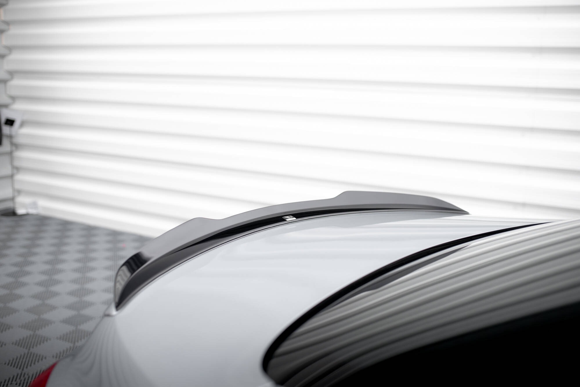 Spoiler Cap Opel Insignia OPC-Line Mk1 - Image 4