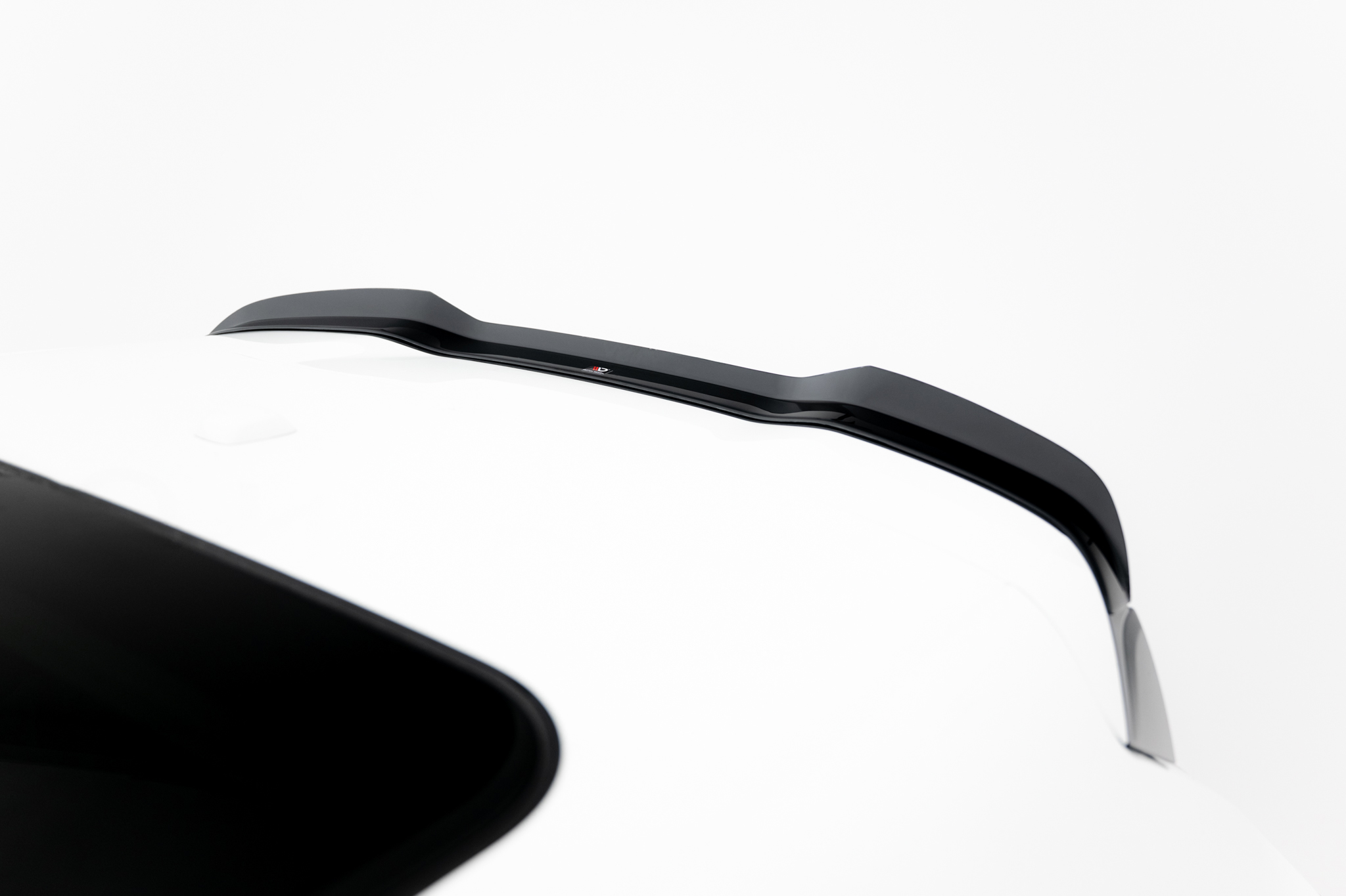 Spoiler Cap Porsche Cayenne Turbo / Standard Mk2 - Image 2