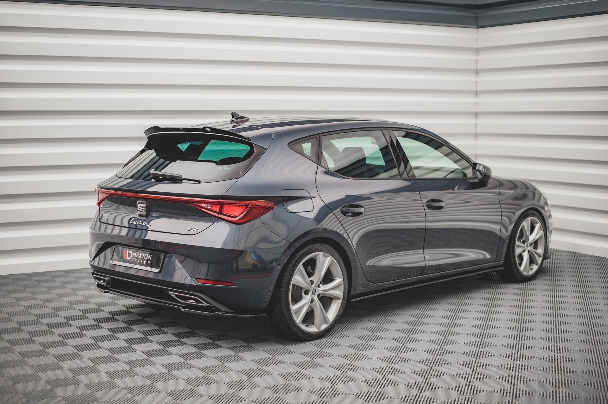 Spoiler Cap Seat Leon FR Mk4 / Cupra Leon Hatchback - Image 2