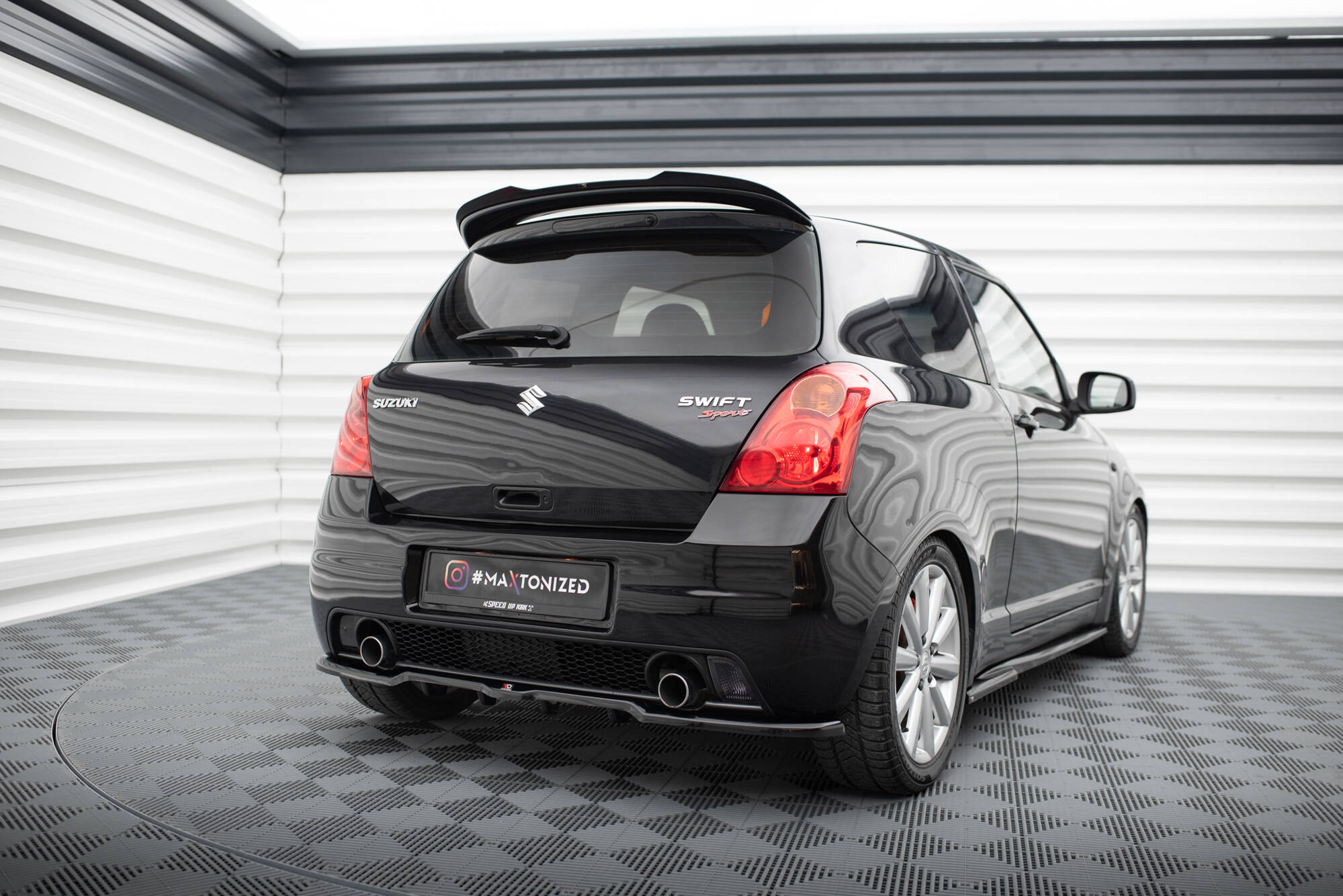 Spoiler Cap Suzuki Swift Sport Mk4 - Image 2