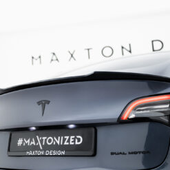 Spoiler Cap Tesla Model 3