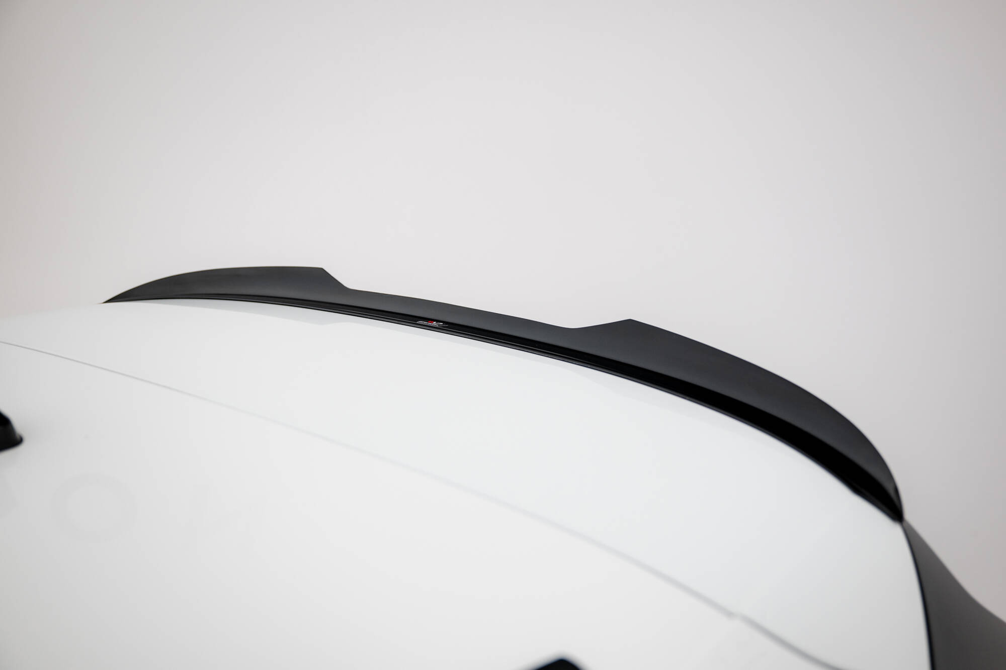 Spoiler Cap Volkswagen Passat B9 - Image 2