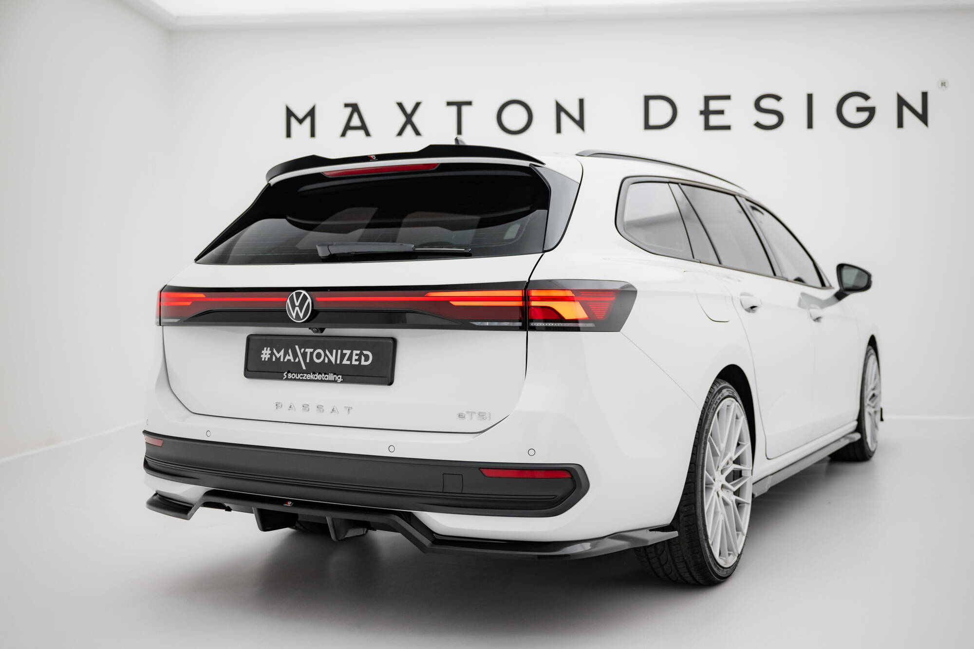 Spoiler Cap Volkswagen Passat B9 - Image 3