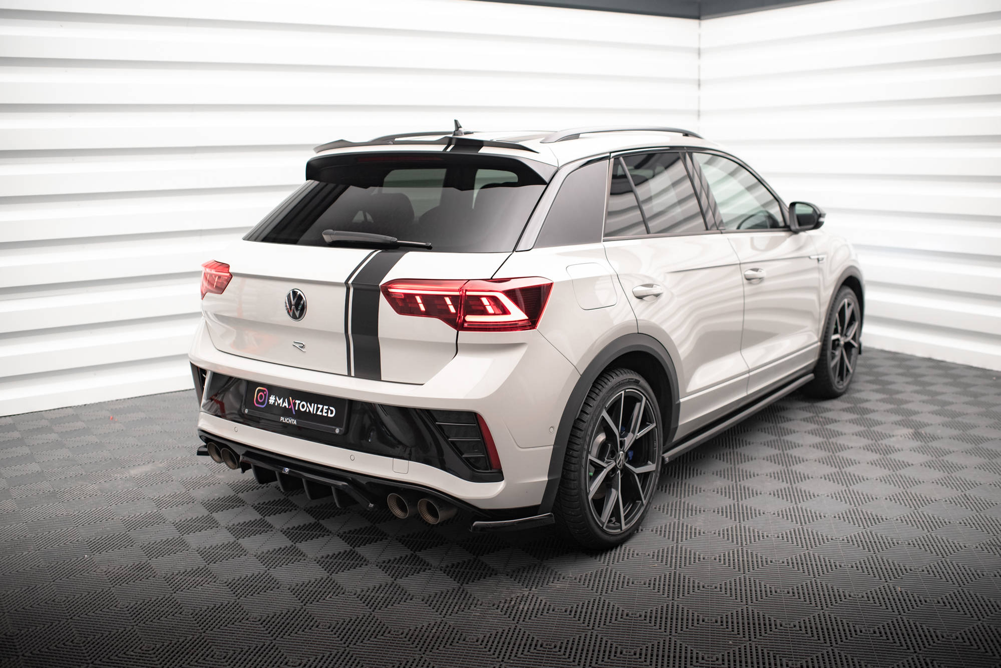 Spoiler Cap Volkswagen T-Roc R / R-Line Mk1 - Image 2