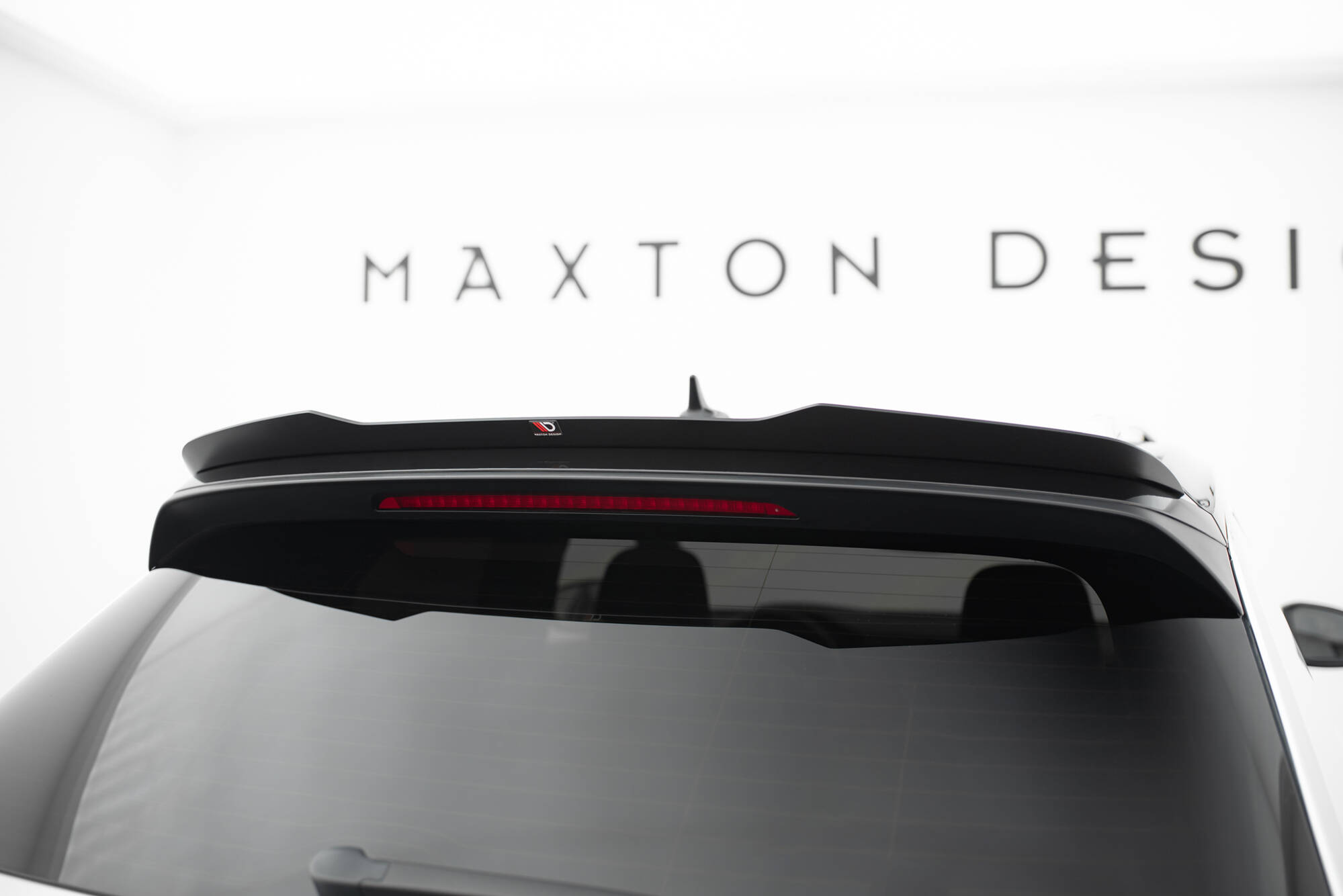 Spoiler Cap Volkswagen T-Roc R / R-Line Mk1 - Image 5