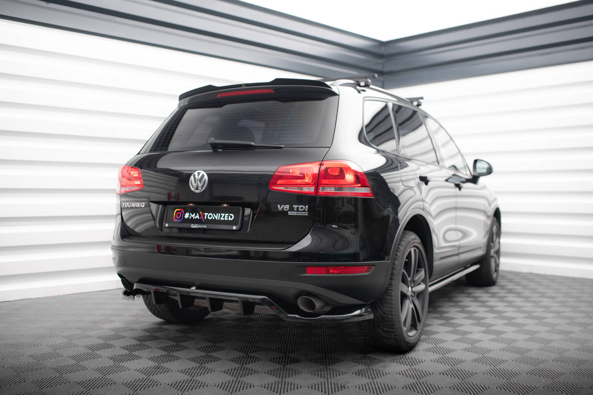 Spoiler Cap Volkswagen Touareg Mk2 - Image 3