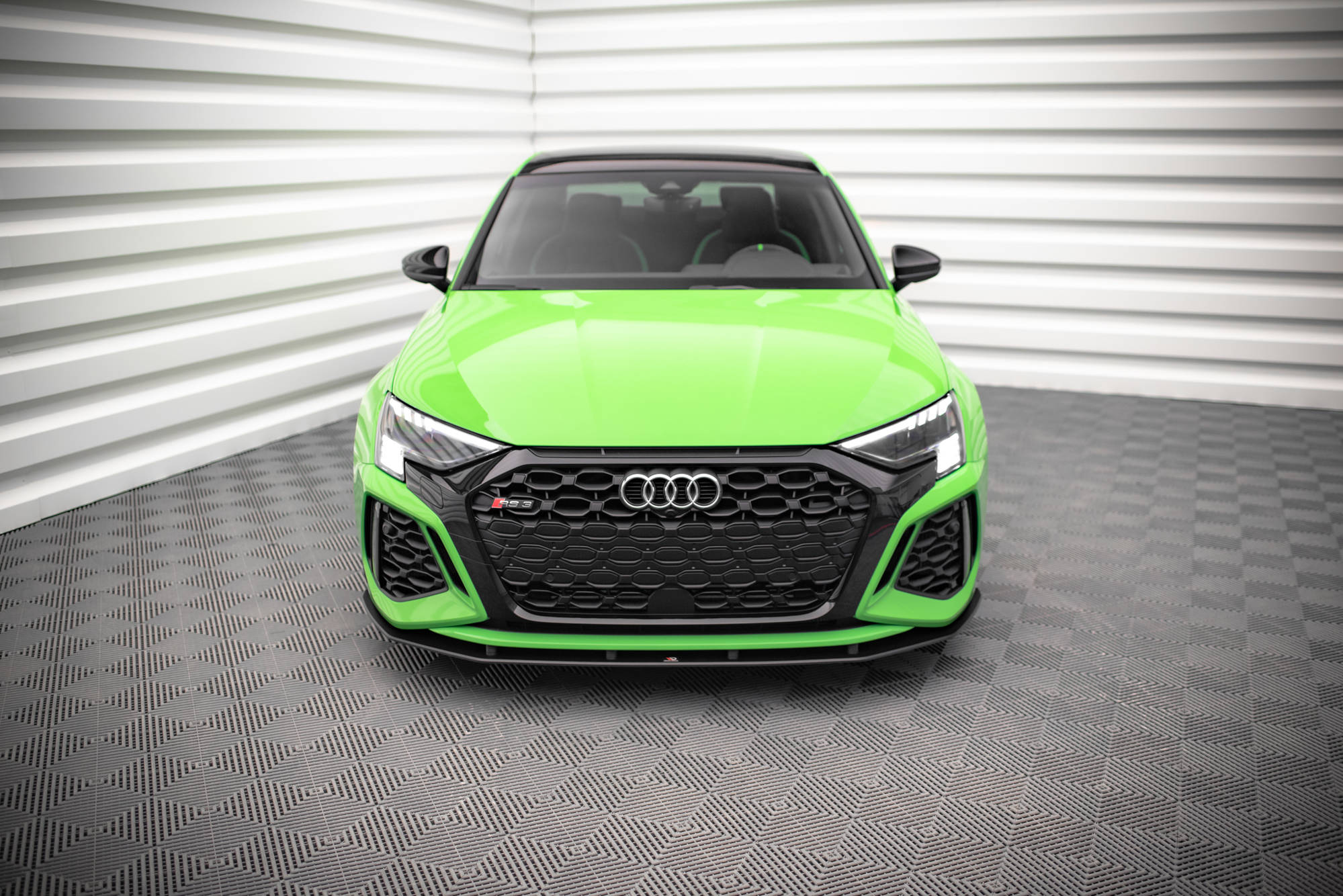 Street Pro Front Splitter Audi RS3 8Y - Image 2
