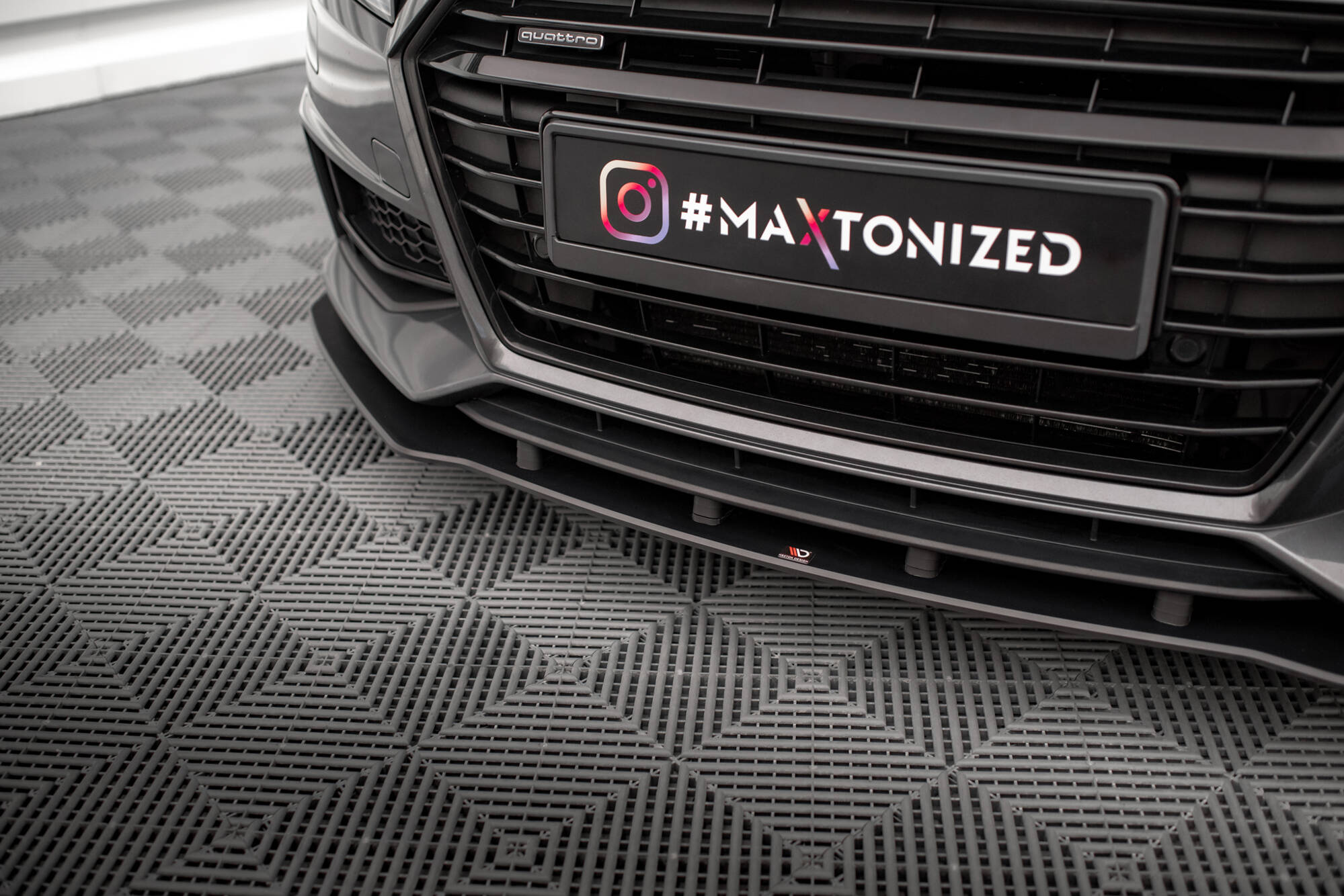 Street Pro Front Splitter Audi TT S / S-Line 8S - Image 3