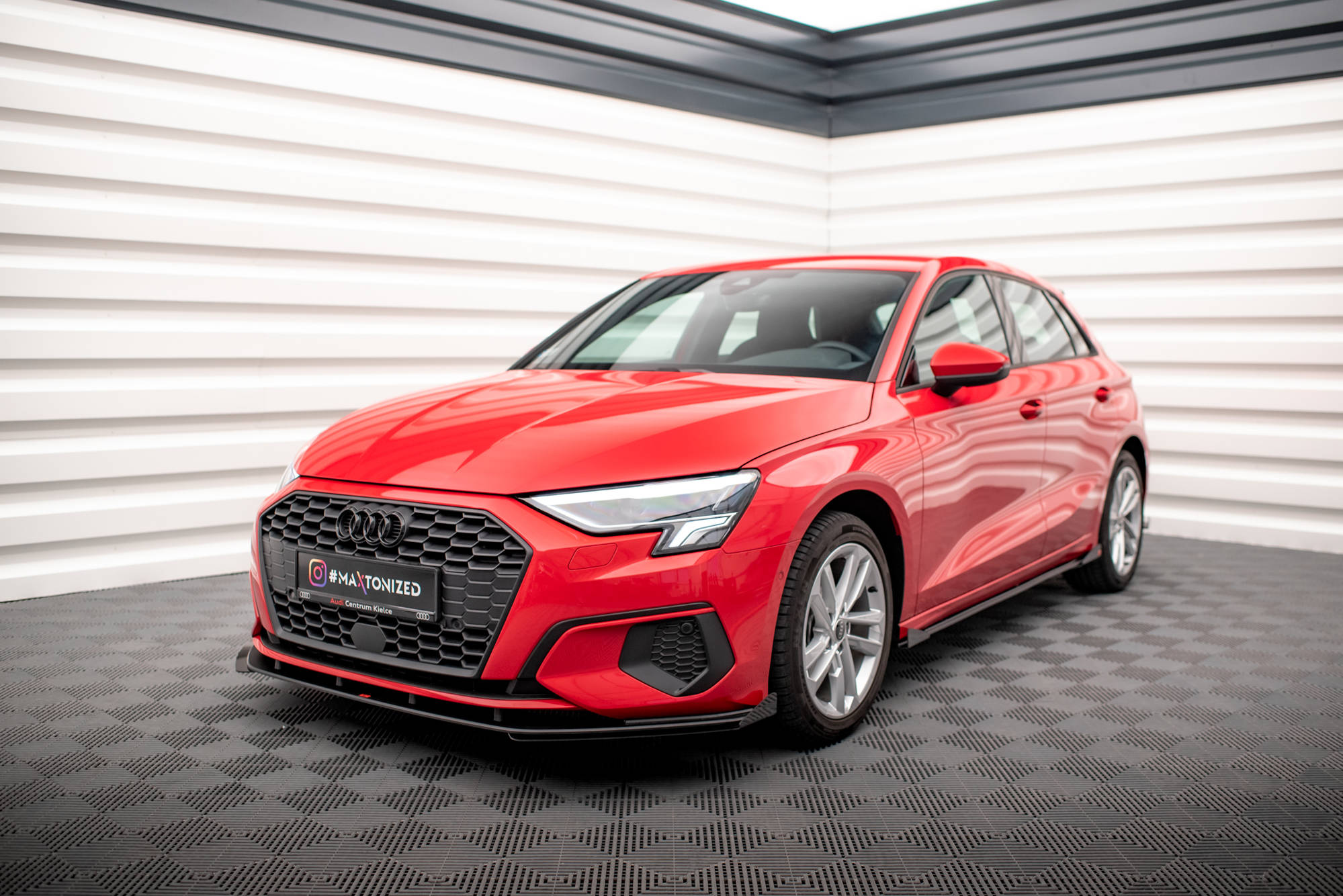 Street Pro Front Splitter + Flaps Audi A3 8Y - Image 3