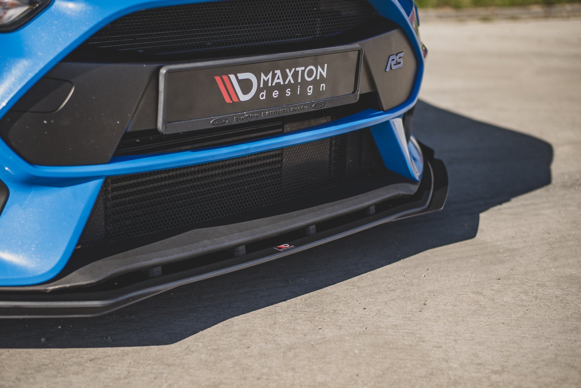Street Pro Front Splitter + Flaps Ford Focus RS Mk3 - Image 2