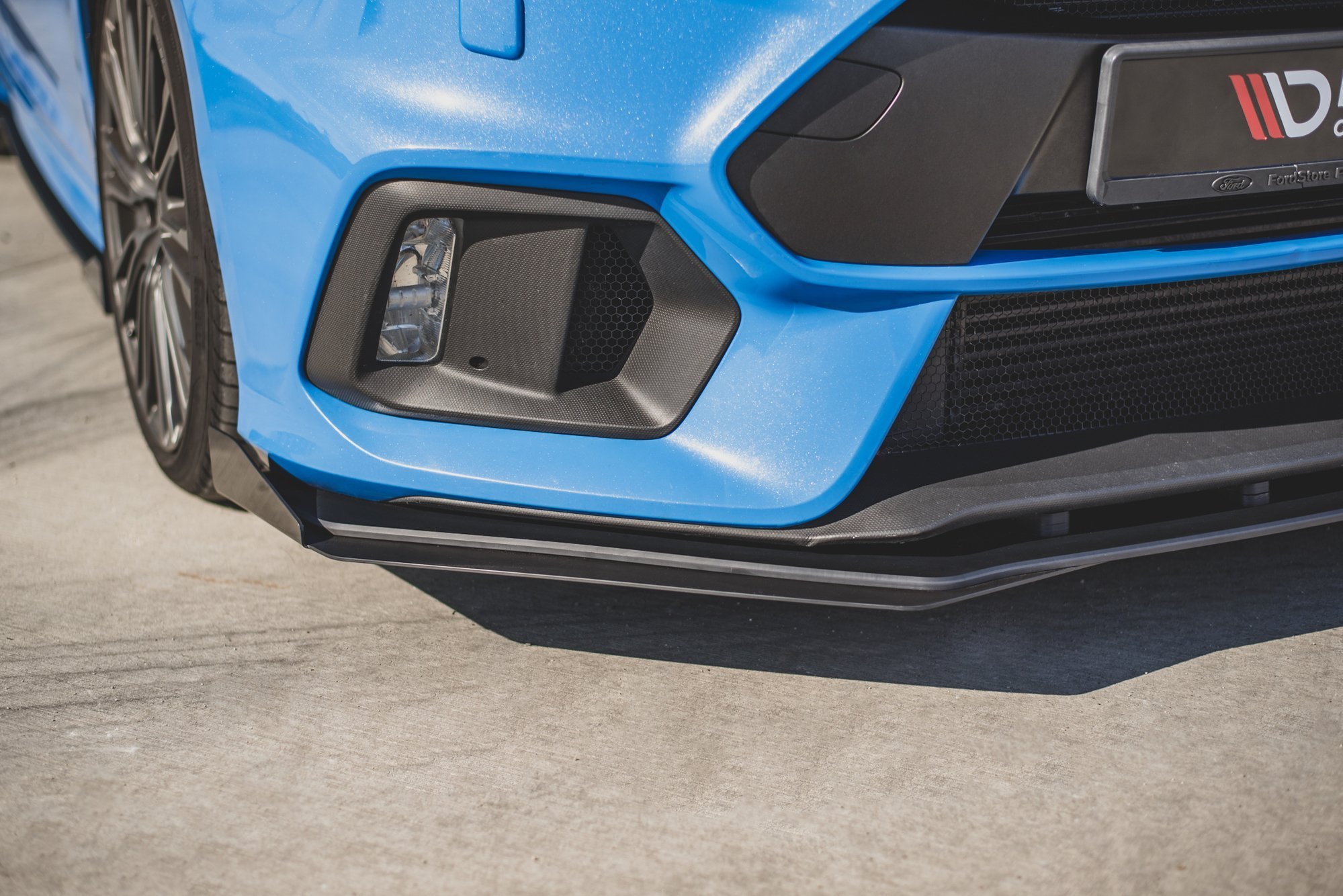 Street Pro Front Splitter + Flaps Ford Focus RS Mk3 - Image 4