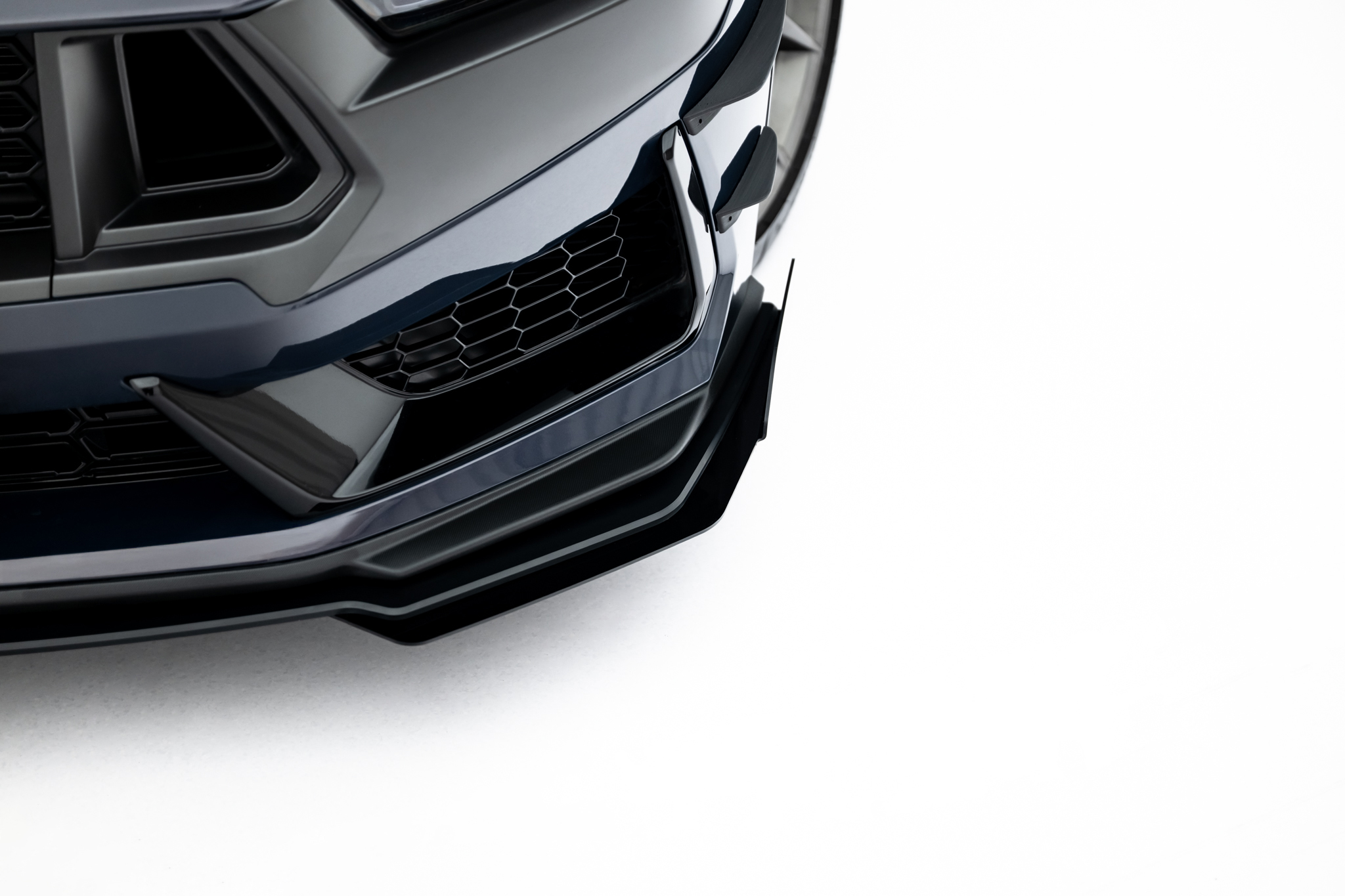 Street Pro Front Splitter + Flaps Ford Mustang Dark Horse Mk7 - Image 4