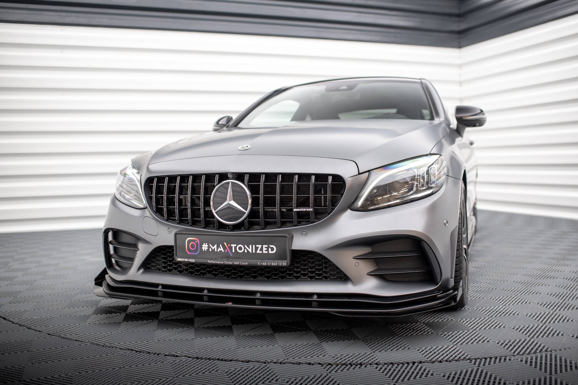 Street Pro Front Splitter + Flaps Mercedes-AMG C43 Coupe / Cabrio C205 Facelift / A205 Facelift