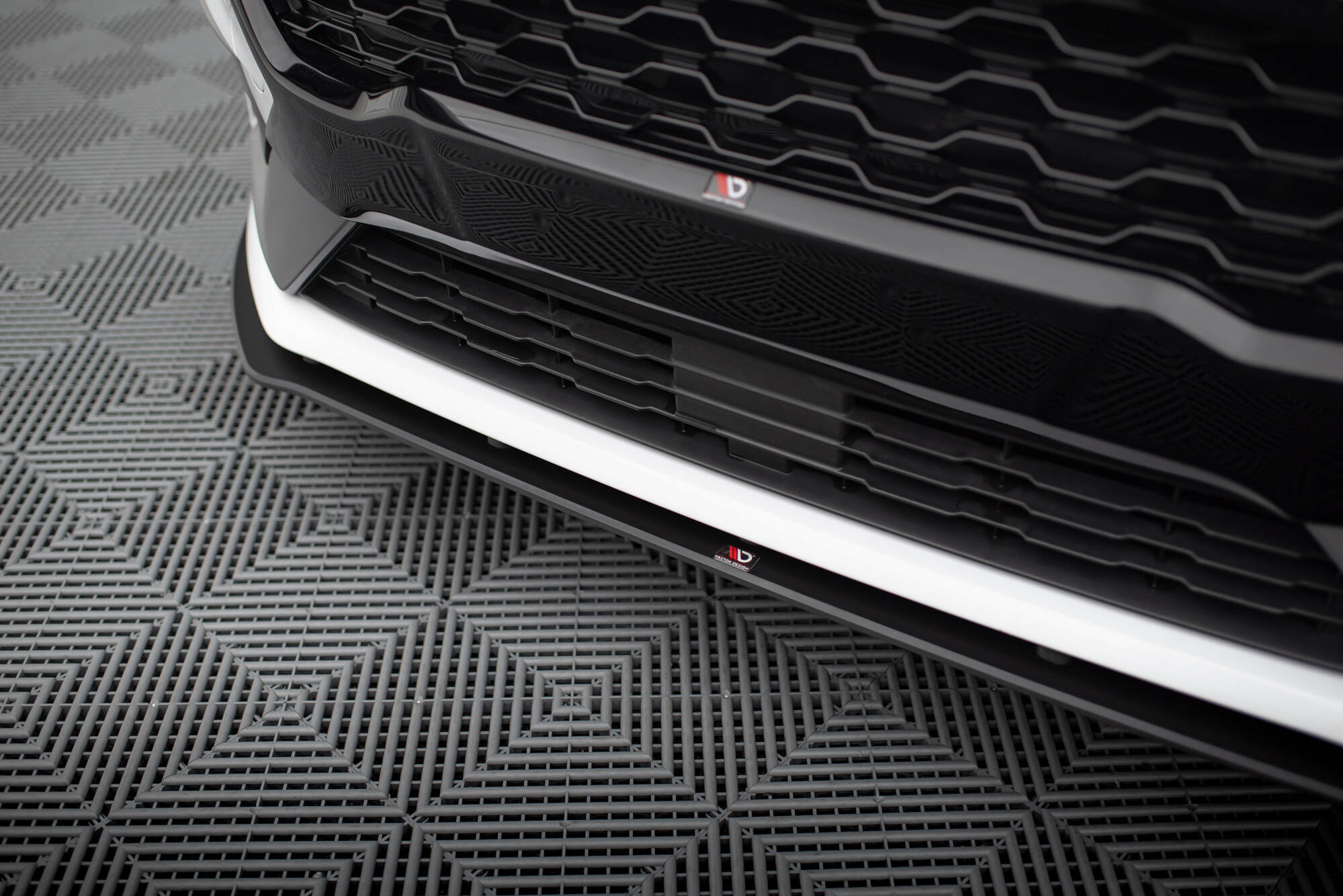 Street Pro Front Splitter Ford Fiesta Mk8 ST / ST-Line - Image 3