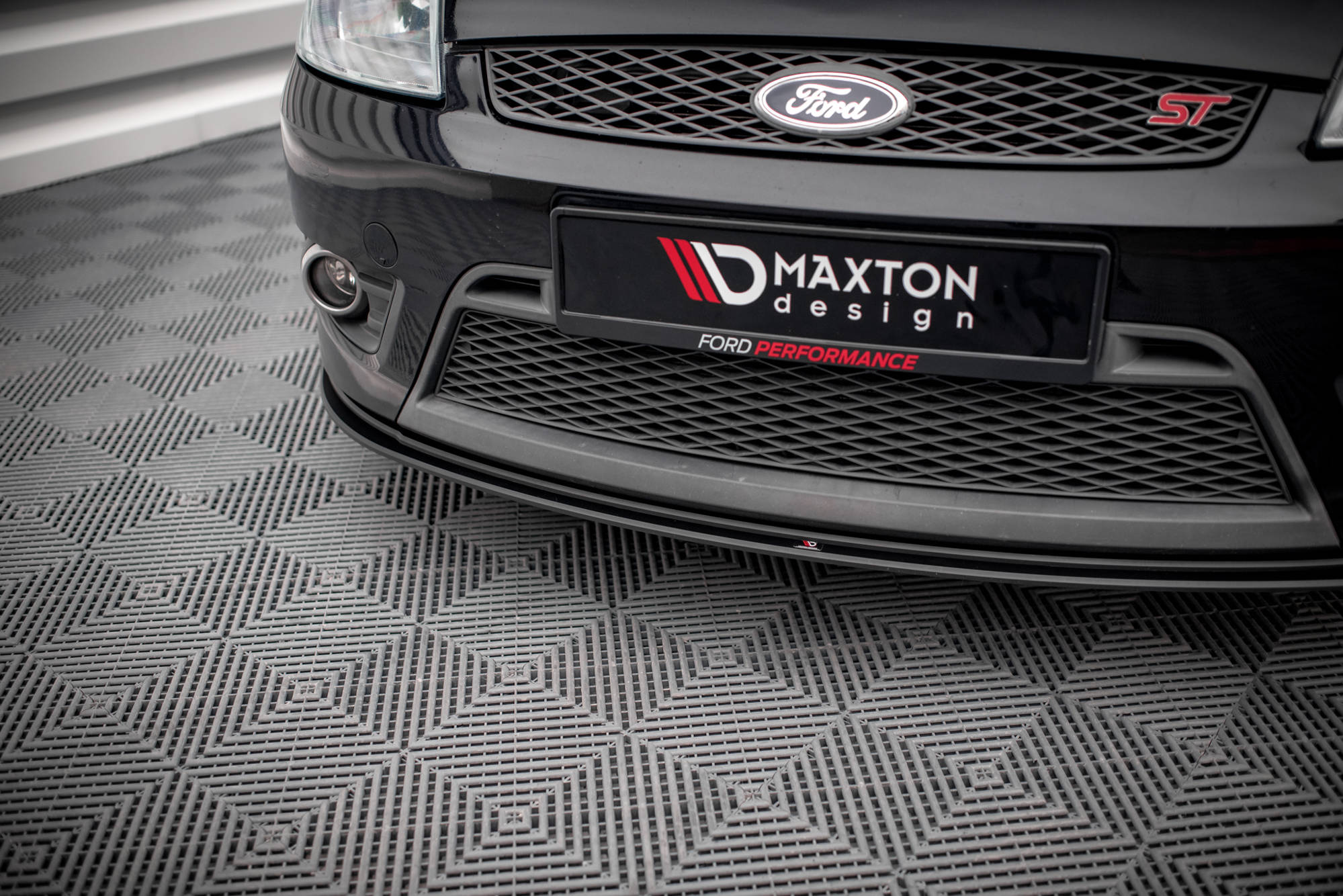 Street Pro Front Splitter Ford Fiesta ST Mk6 - Image 3