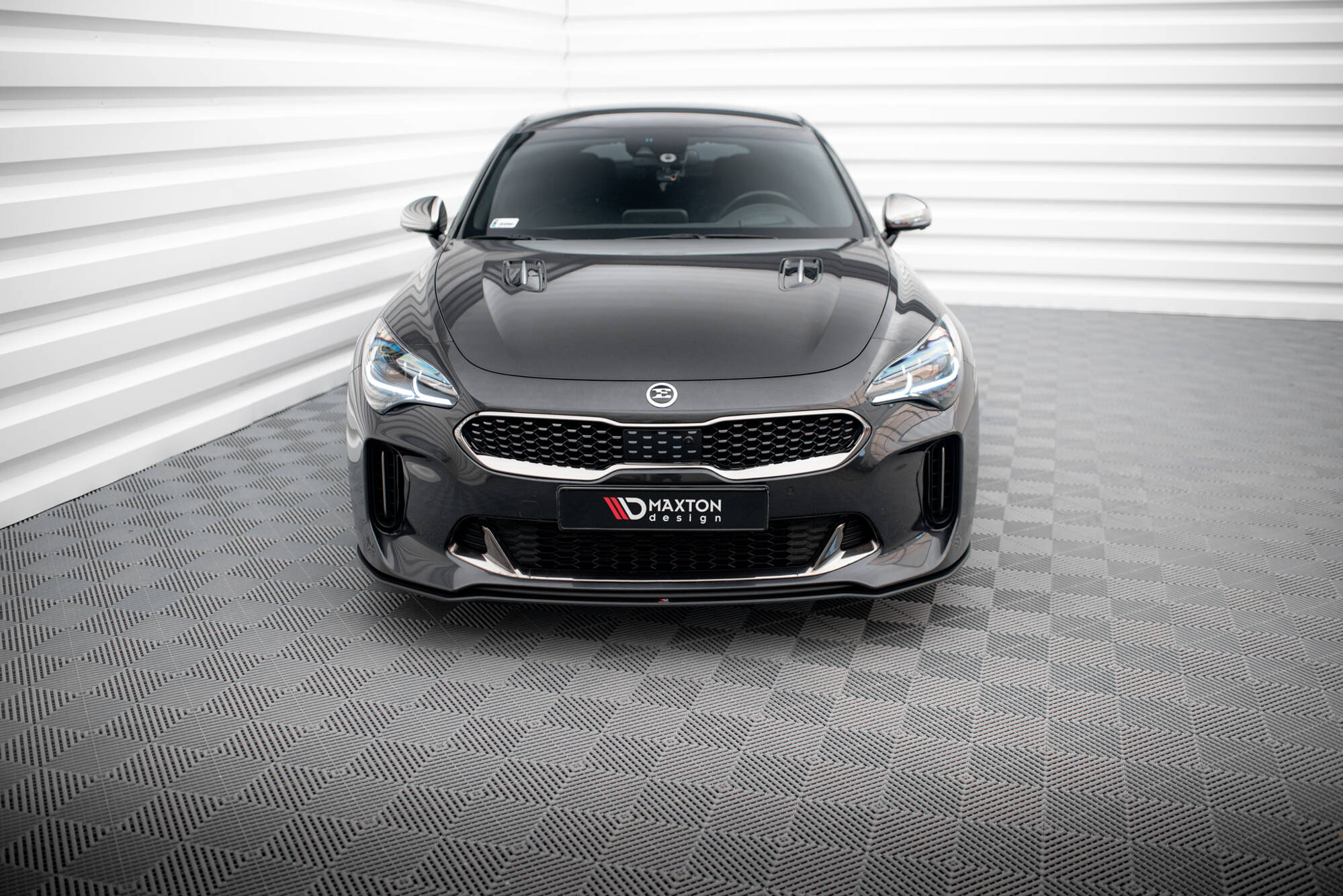 Street Pro Front Splitter Kia Stinger GT / GT-Line / Standard Mk1 - Image 2