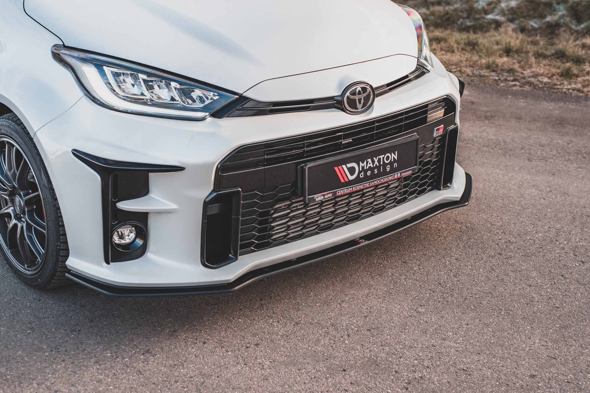Street Pro Front Splitter Toyota GR Yaris Mk4 - Image 2