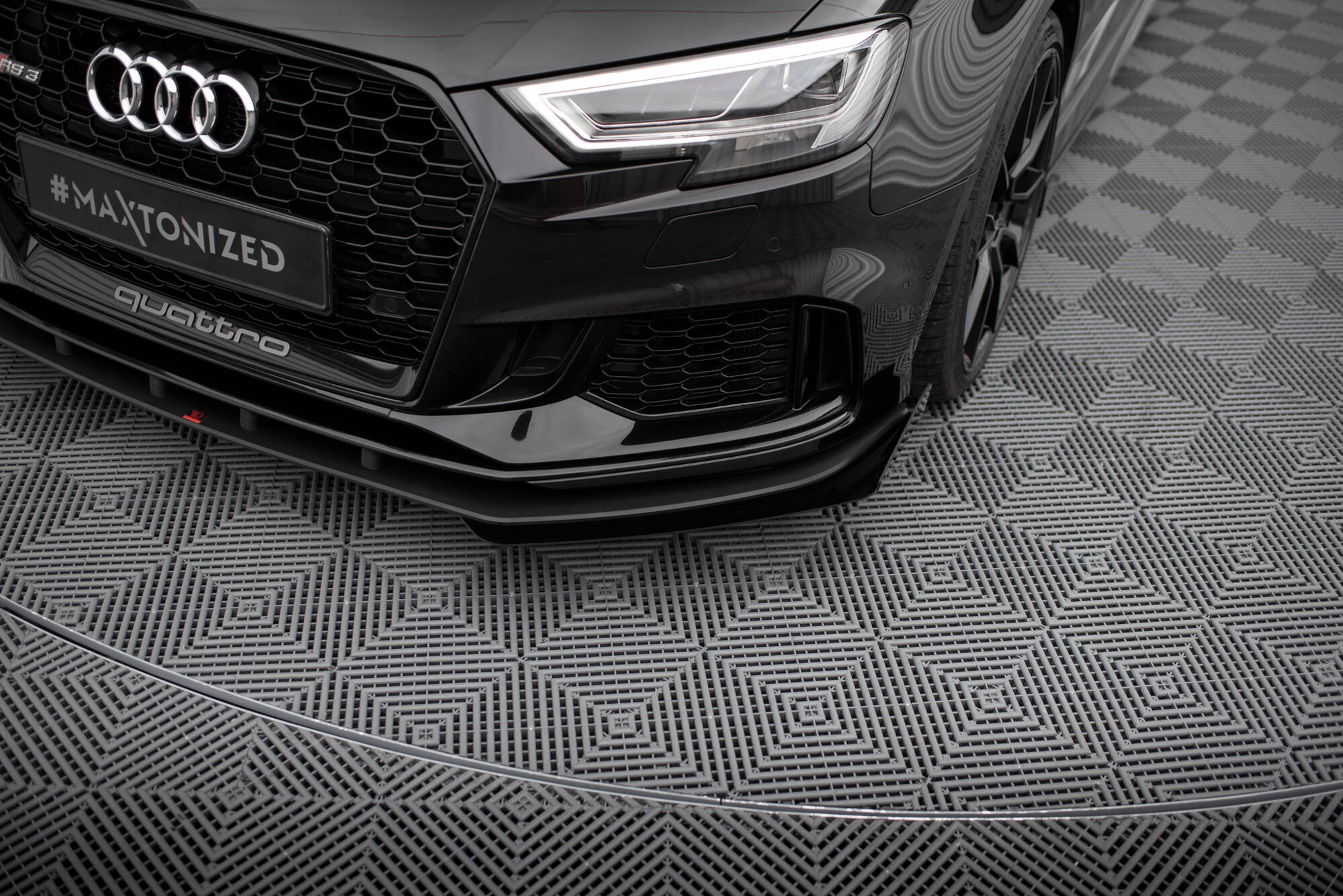 Street Pro Front Splitter V.1 + Flaps Audi RS3 Sedan 8V Facelift - Image 3