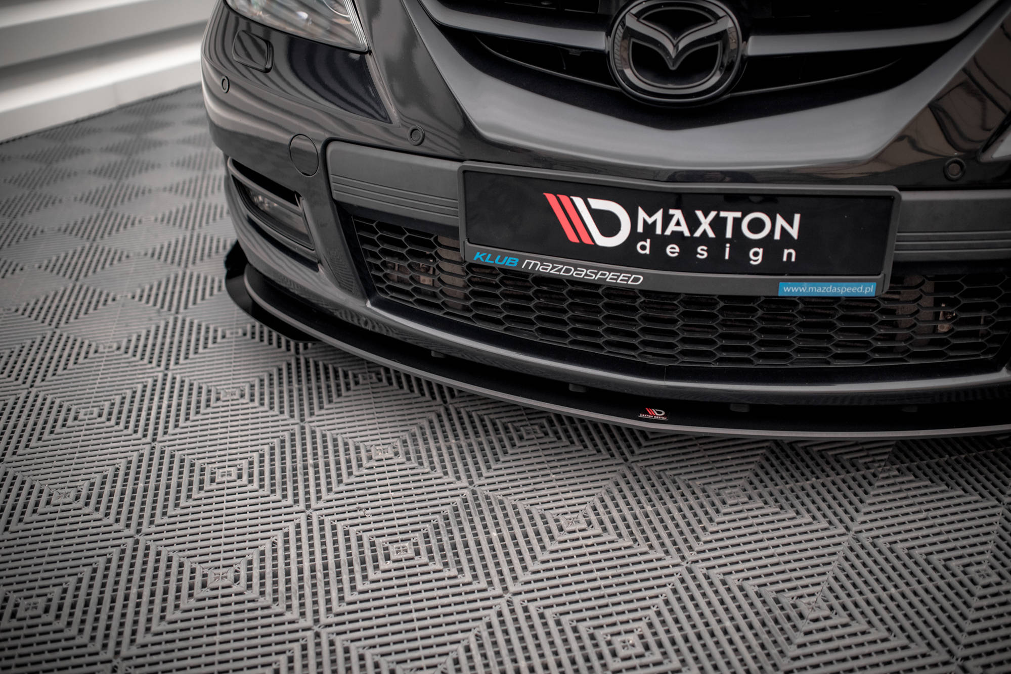 Street Pro Front Splitter V.1 + Flaps Mazda 3 MPS Mk1 - Image 3