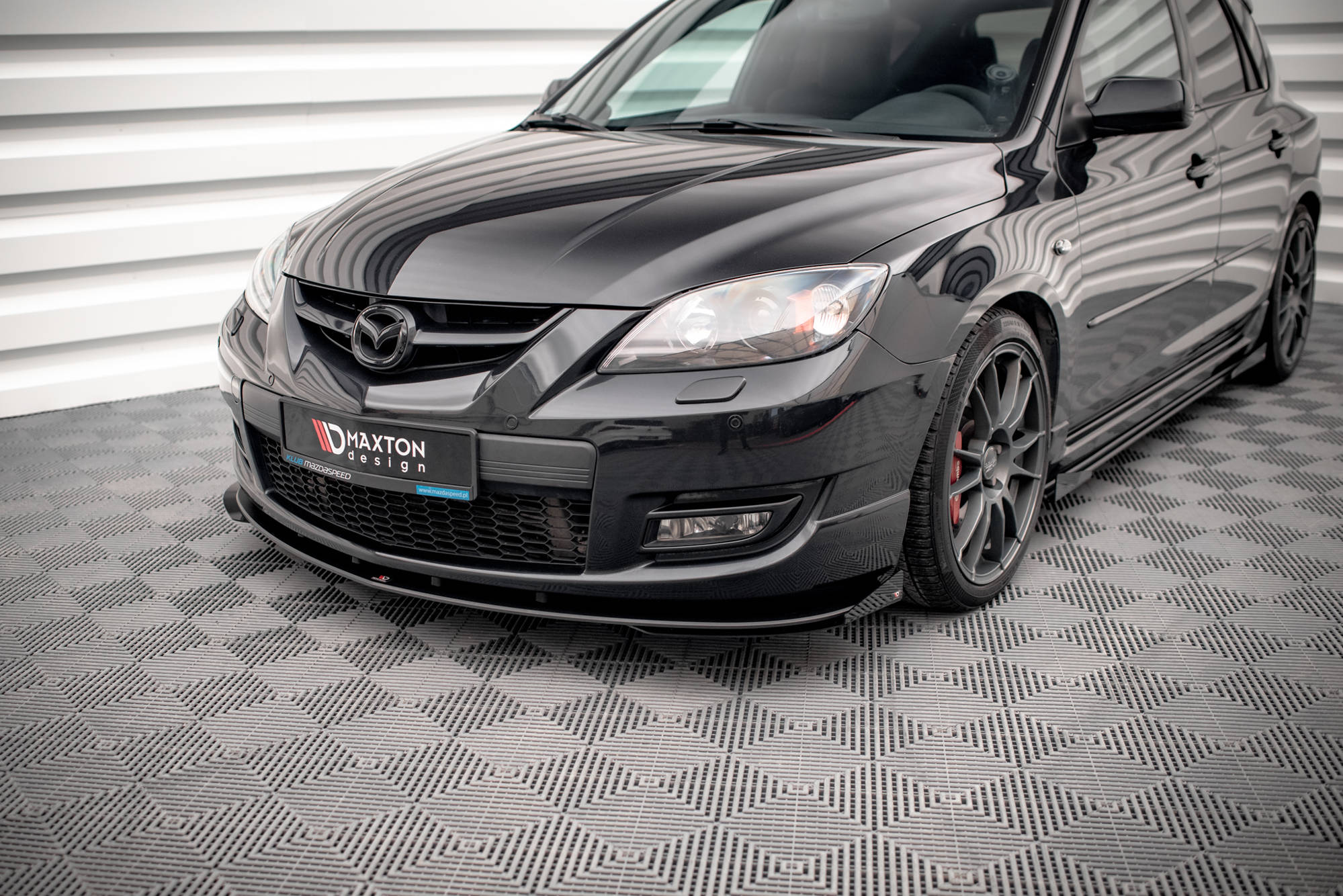 Street Pro Front Splitter V.1 + Flaps Mazda 3 MPS Mk1 - Image 4