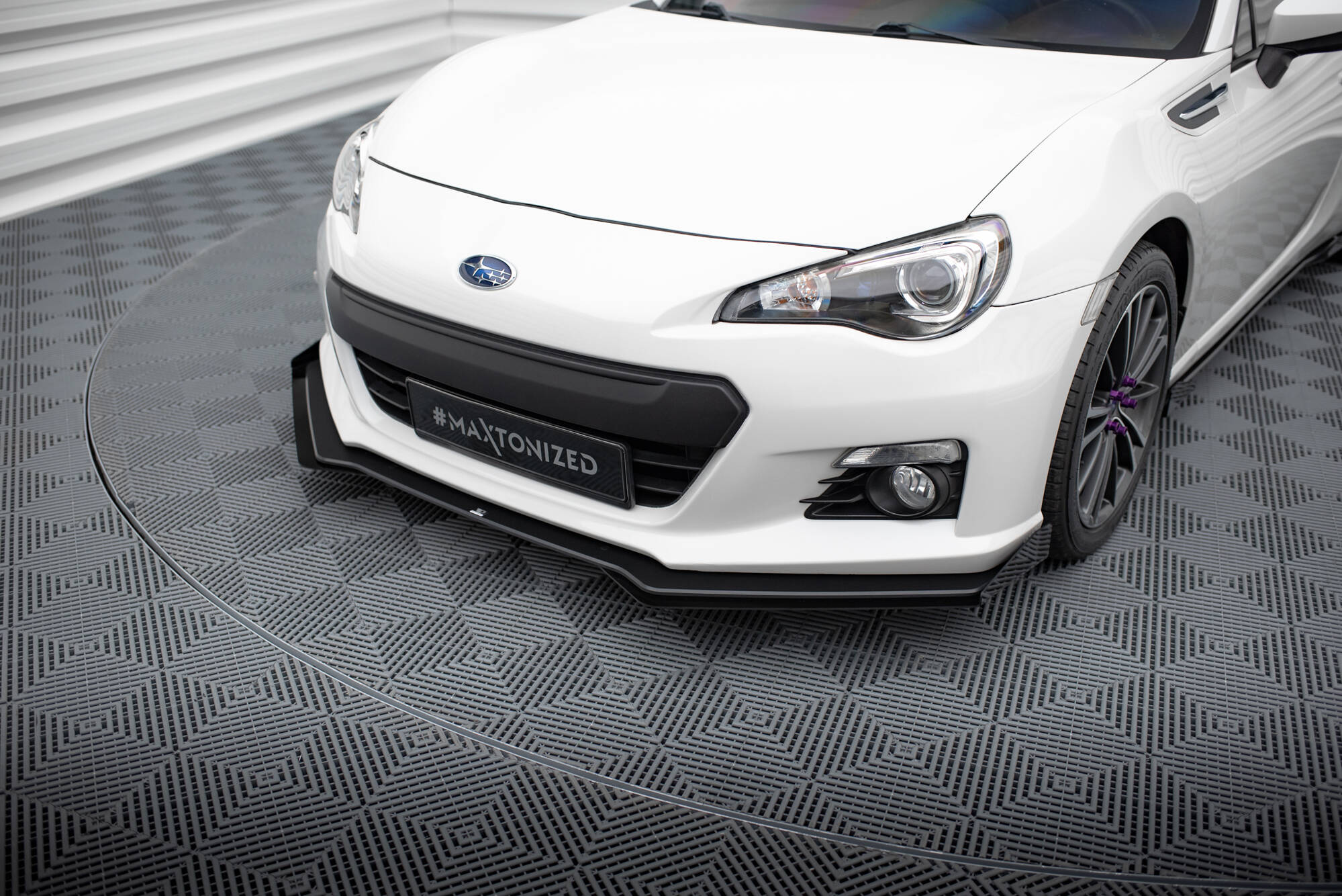 Street Pro Front Splitter V.1 + Flaps Subaru BRZ Mk1 - Image 4