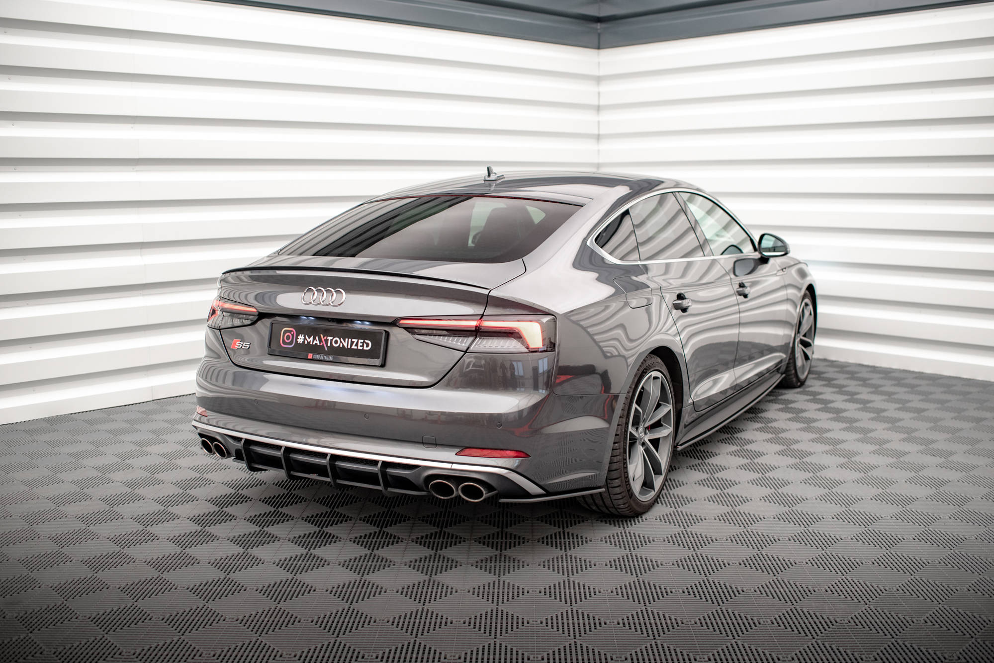 Street Pro Rear Diffuser Audi S5 Coupe / Sportback F5 - Image 2