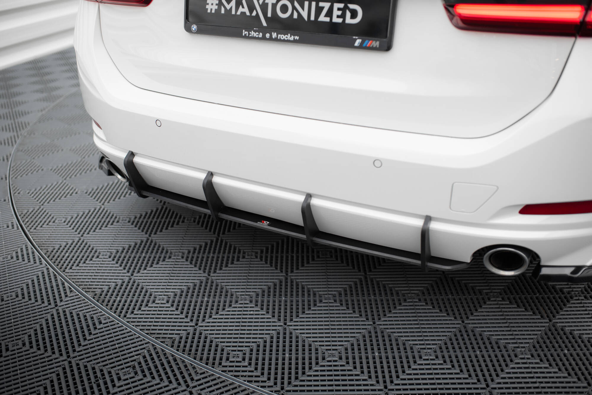 Street Pro Rear Diffuser BMW 3 Sedan / Touring G20 / G21 Facelift - Image 2